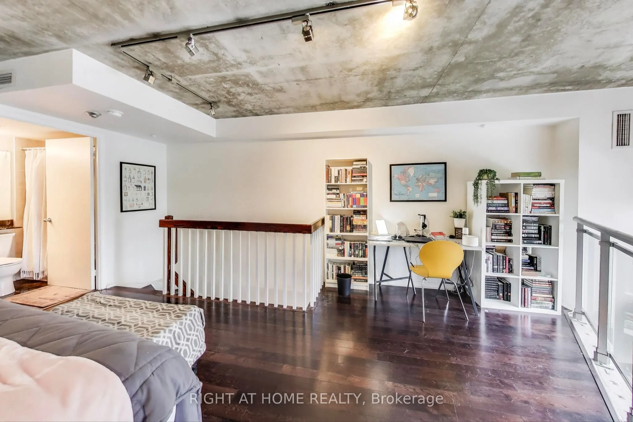 1029 King Street W, #246