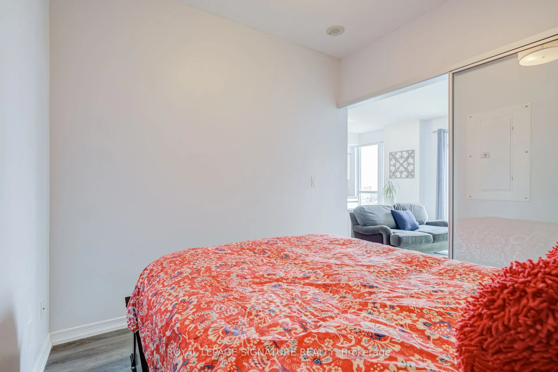 352 Front Street W, #2108
