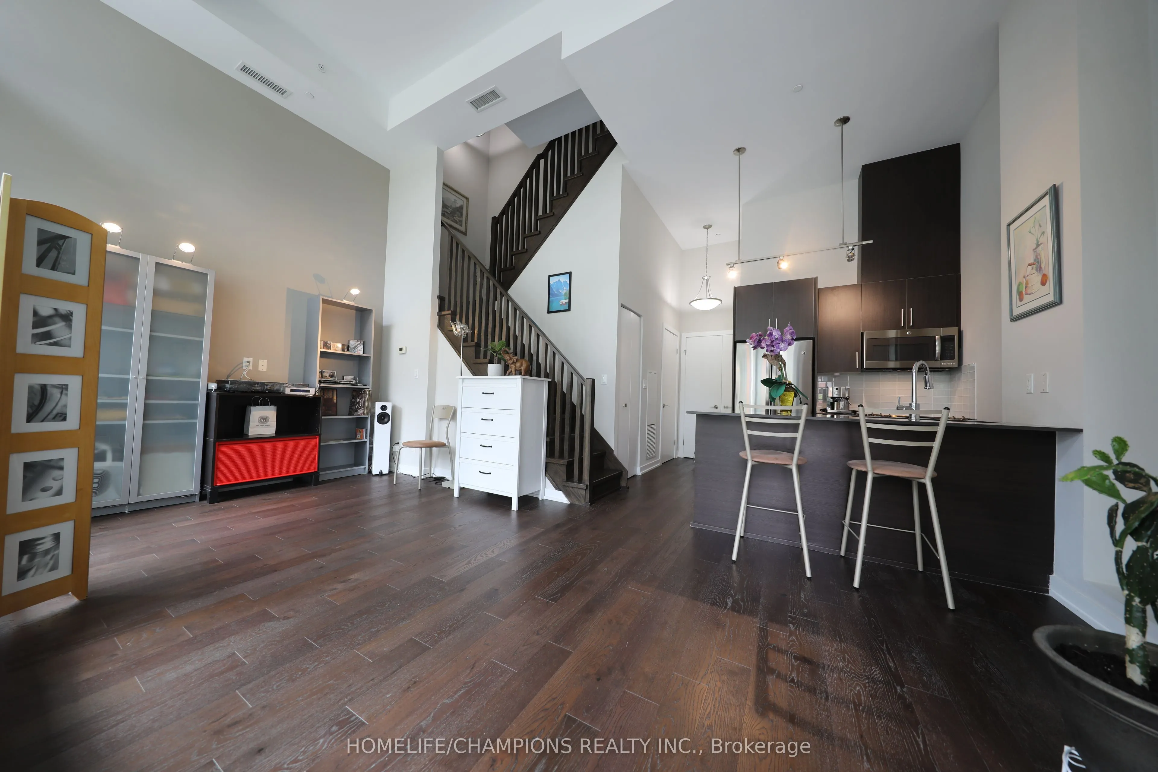 20 Bruyeres Mews, #Th10
