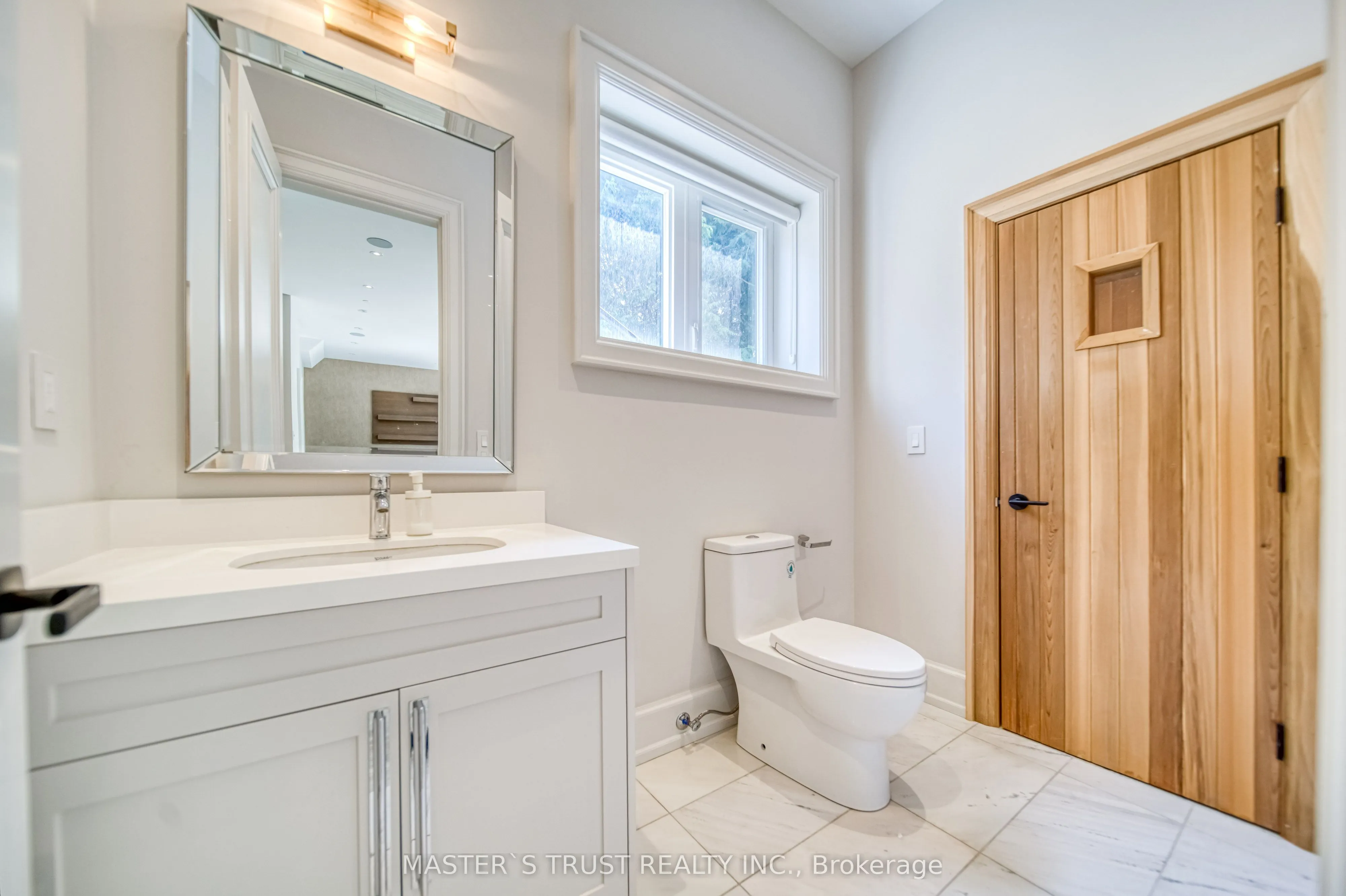15 Ames Circle