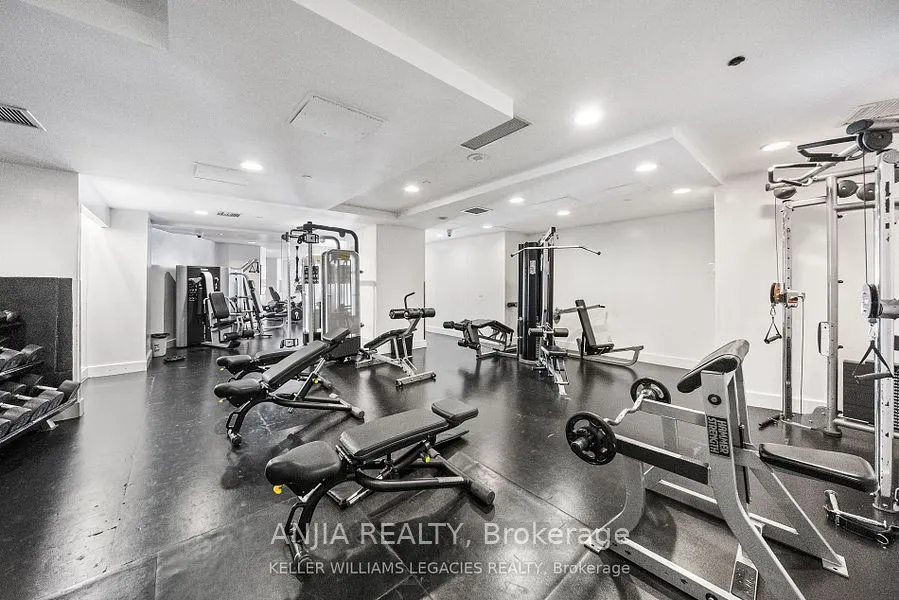 8 York Street, #3411
