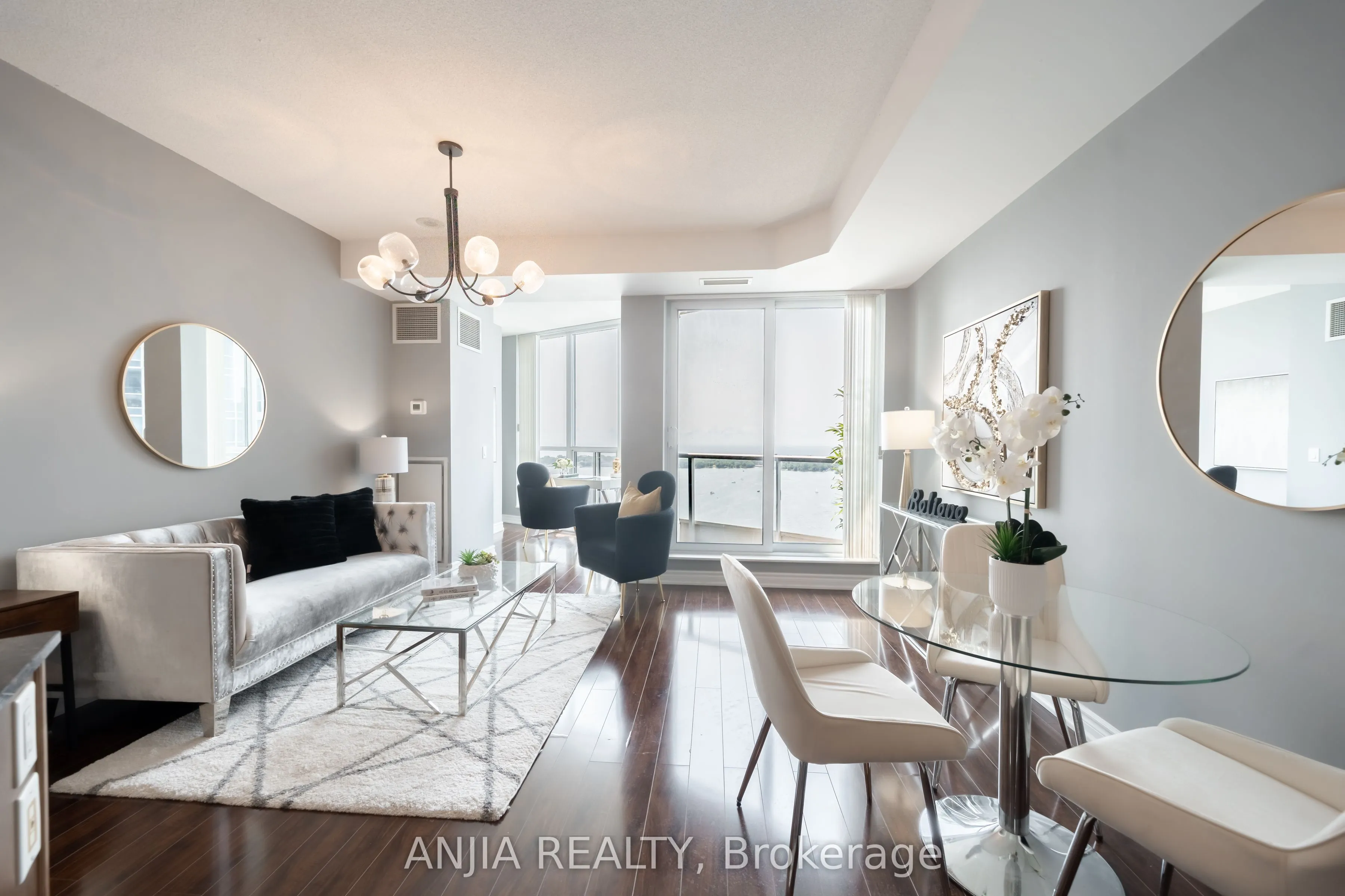 8 York Street, #3411