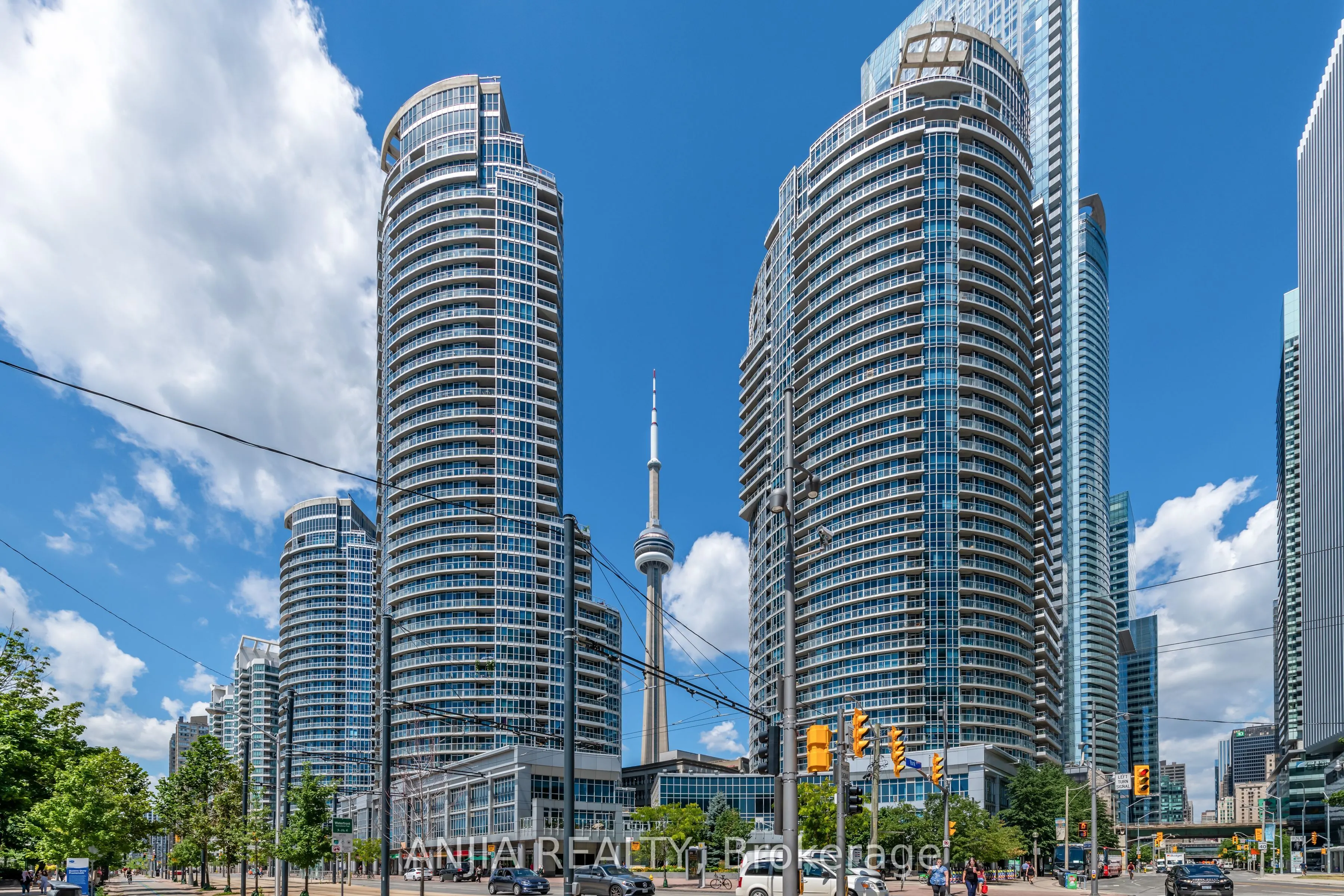 8 York Street, #3411
