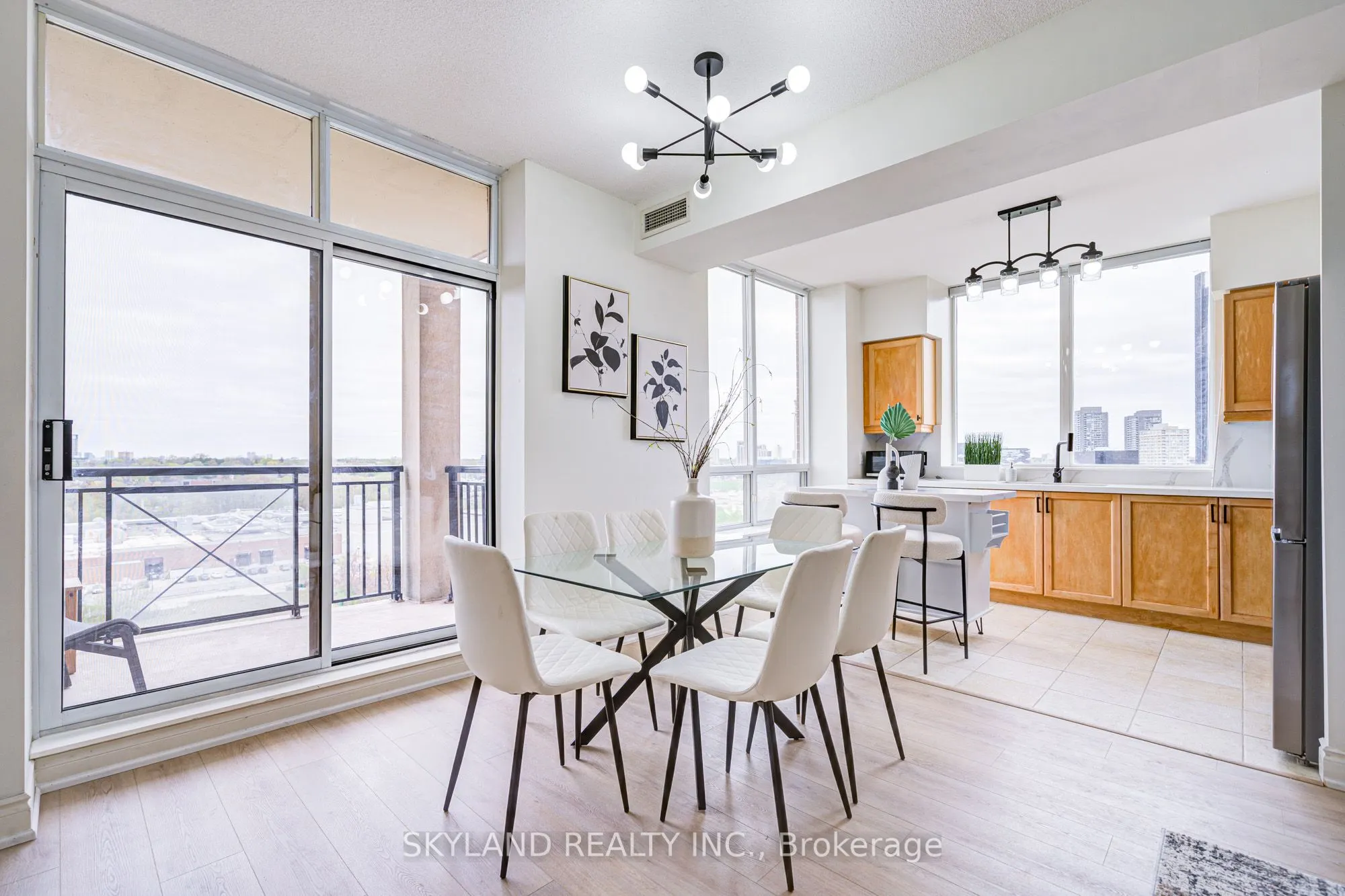1105 Leslie Street, #1106
