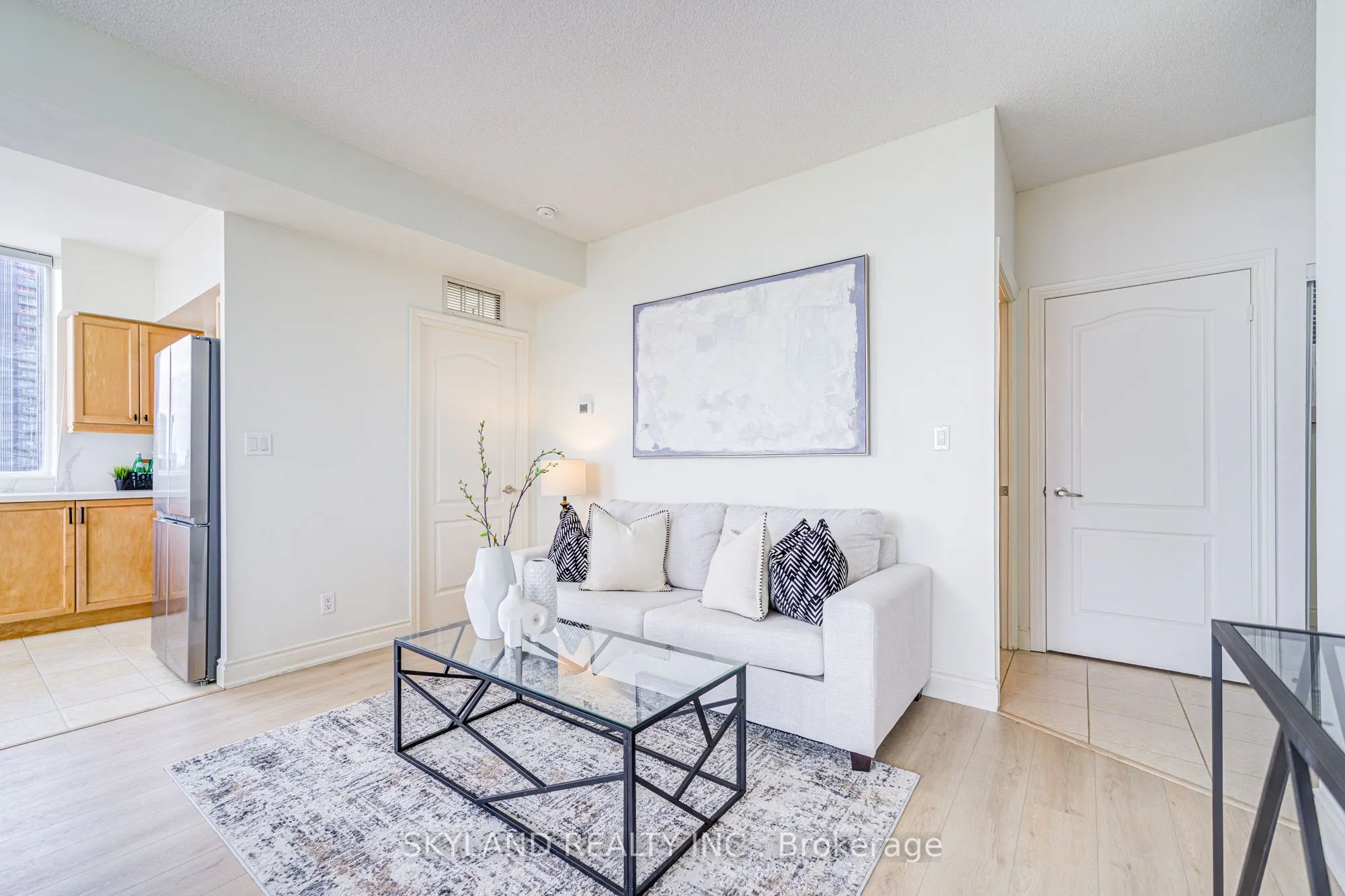 1105 Leslie Street, #1106