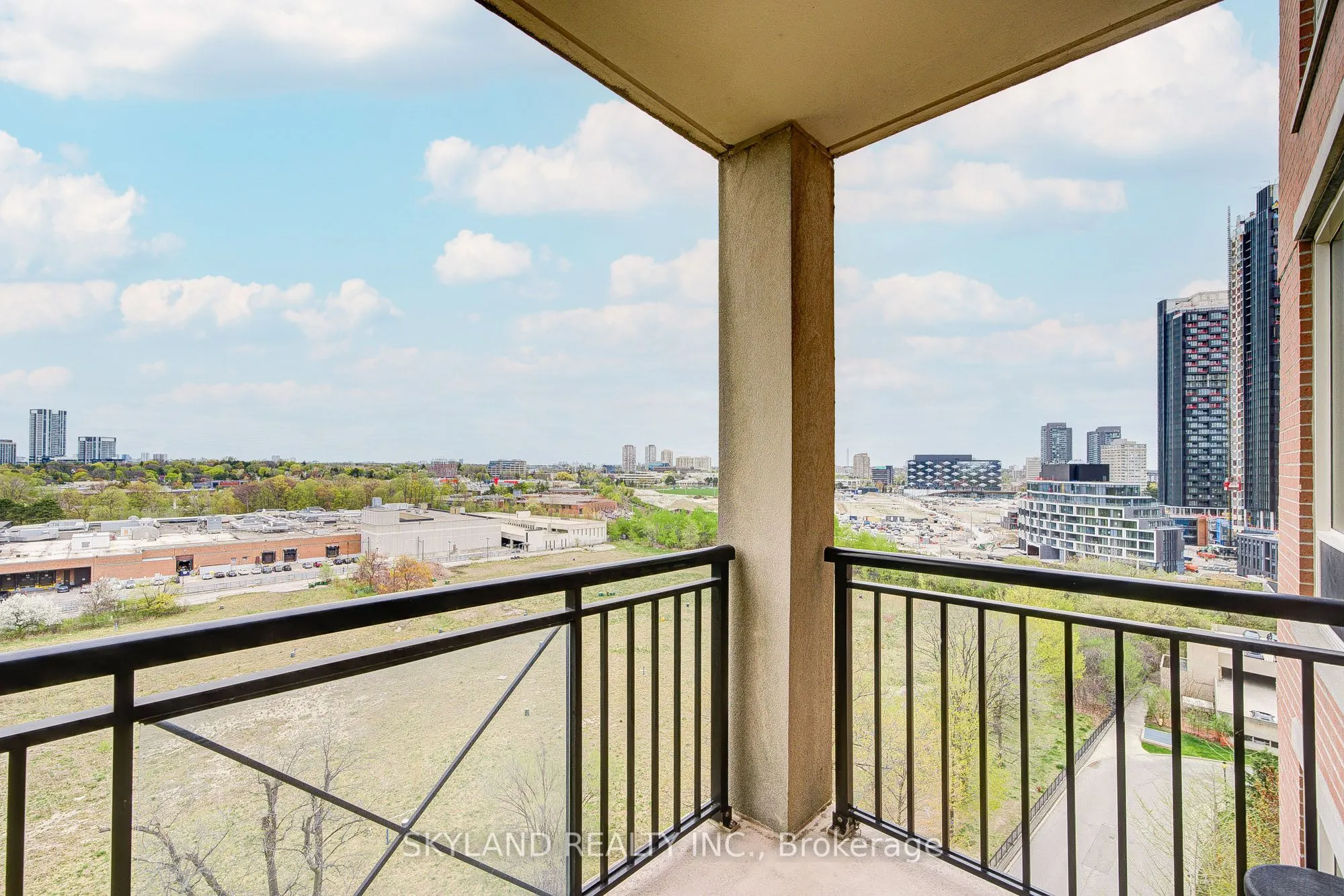 1105 Leslie Street, #1106