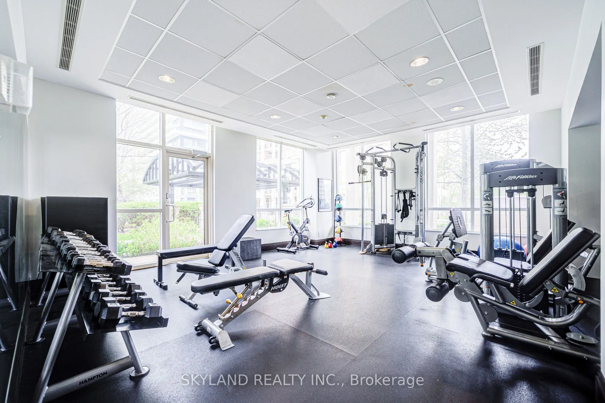 1105 Leslie Street, #1106