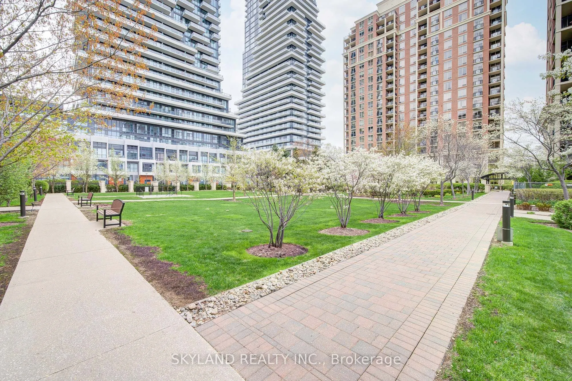 1105 Leslie Street, #1106