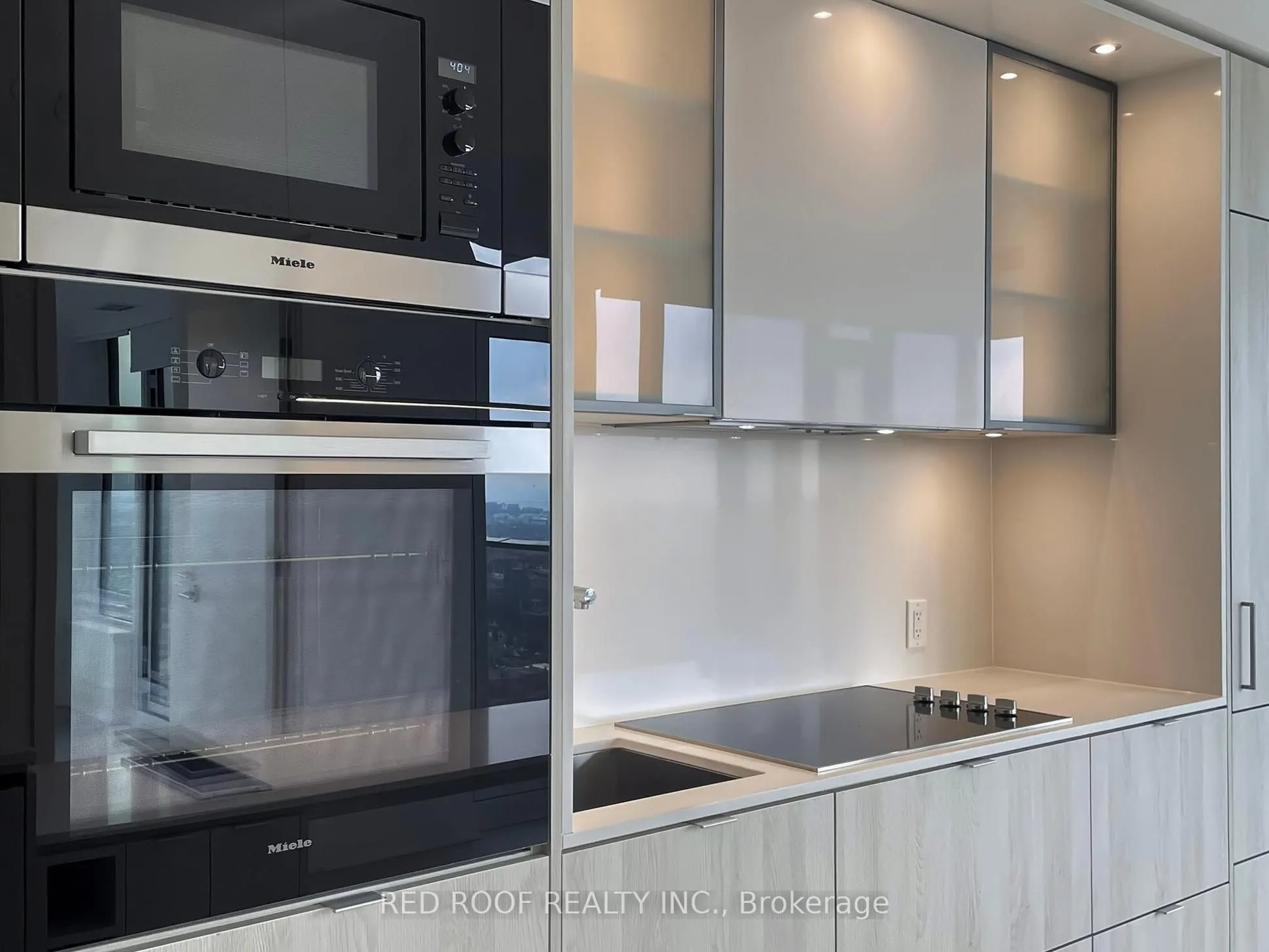 11 Yorkville Avenue, #3509