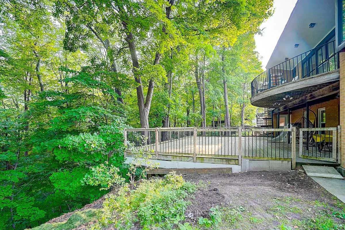 53 Forest Grove (Main Floor) Drive