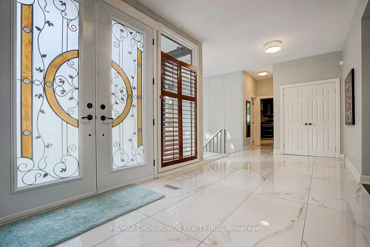 53 Forest Grove (Main Floor) Drive