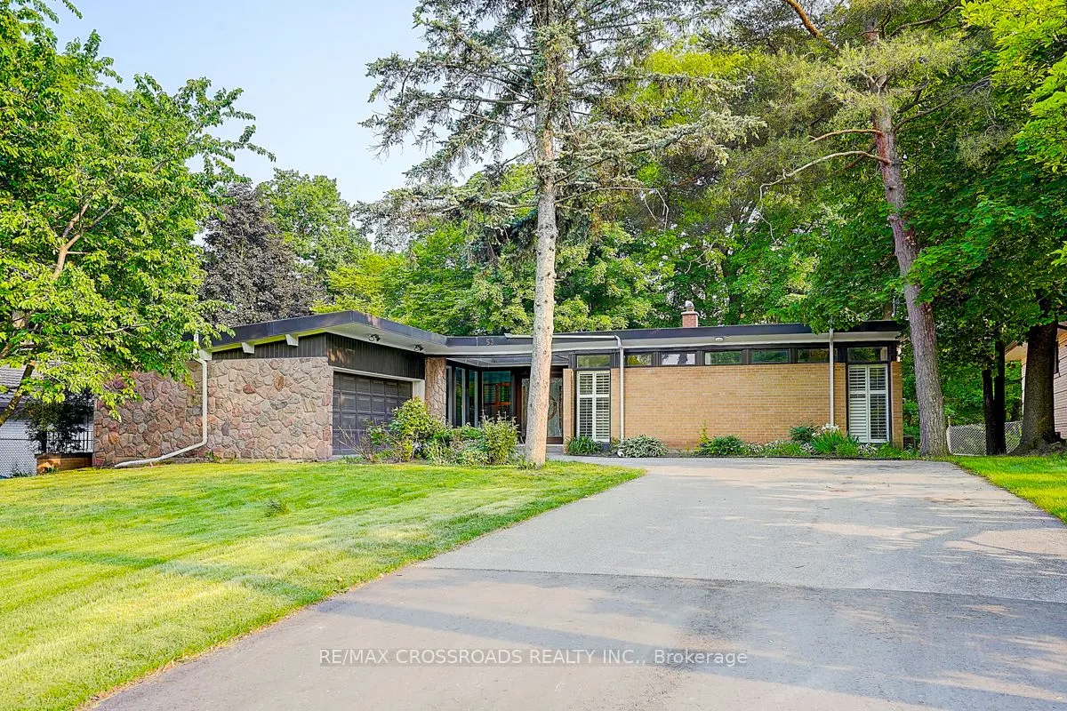 53 Forest Grove (Main Floor) Drive