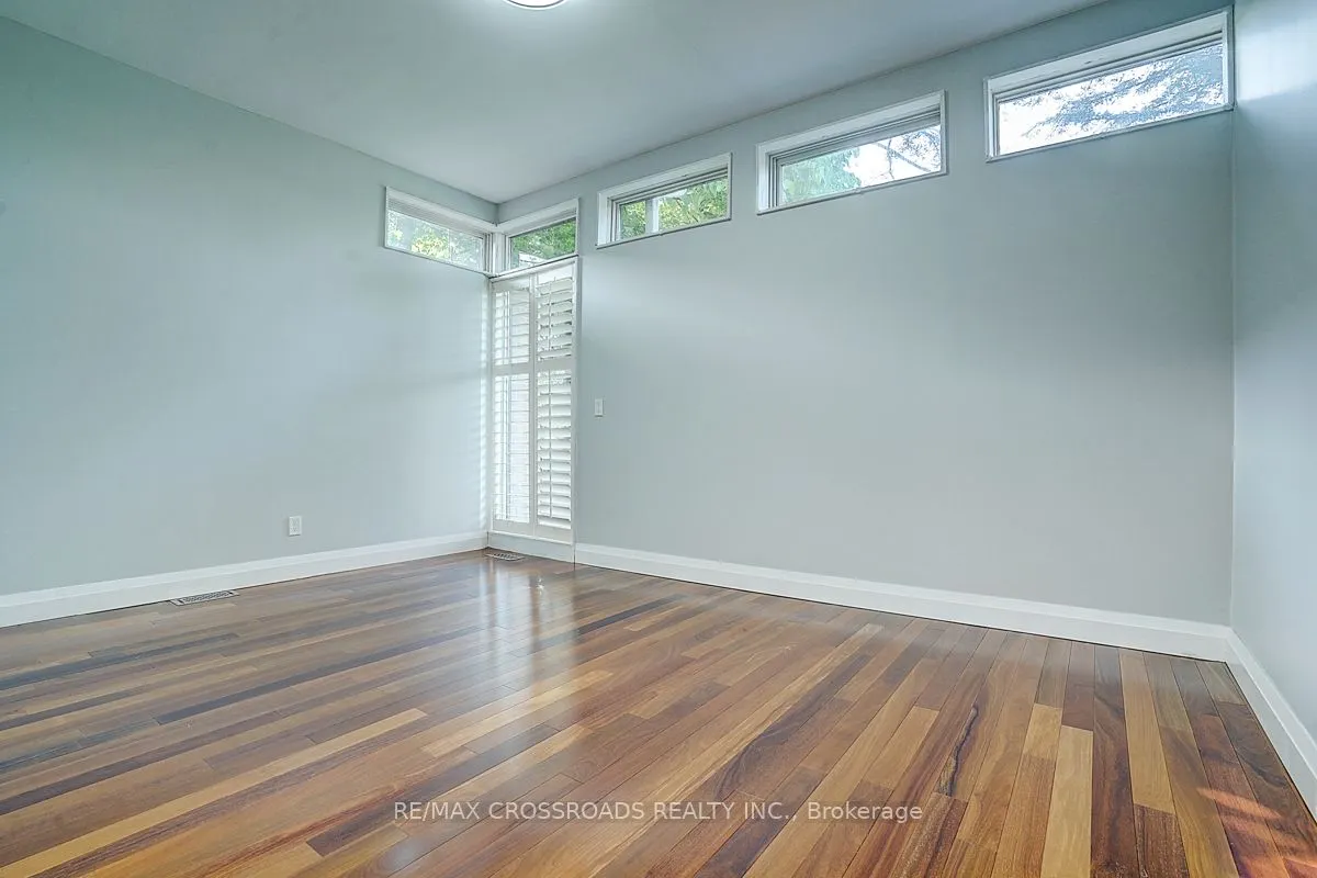 53 Forest Grove (Main Floor) Drive