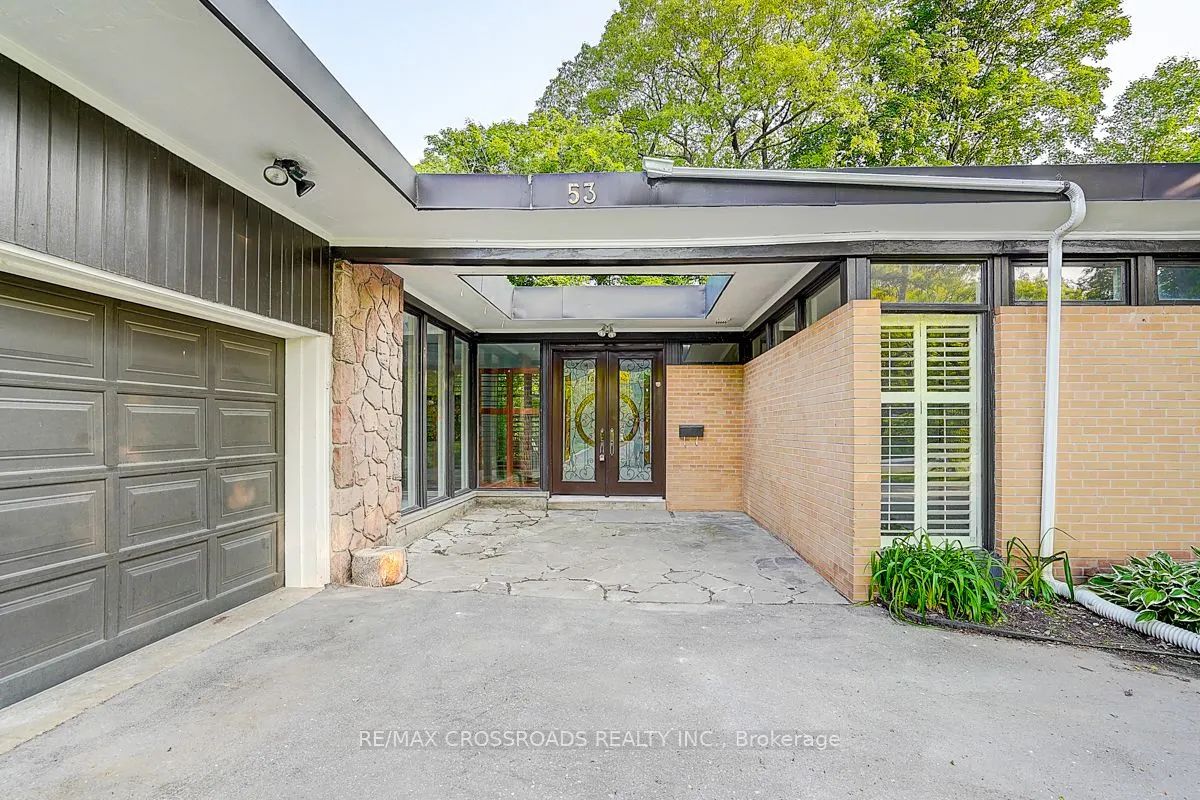 53 Forest Grove (Main Floor) Drive