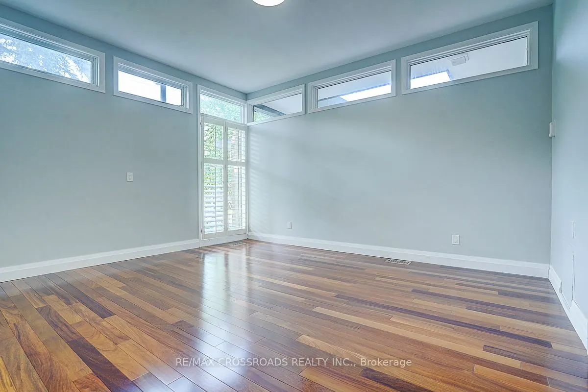53 Forest Grove (Main Floor) Drive