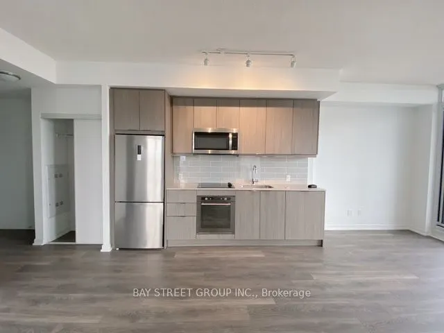 38 Forest Manor Road, #2304