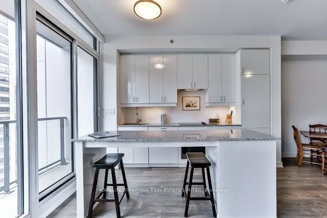 426 University Avenue, #1110