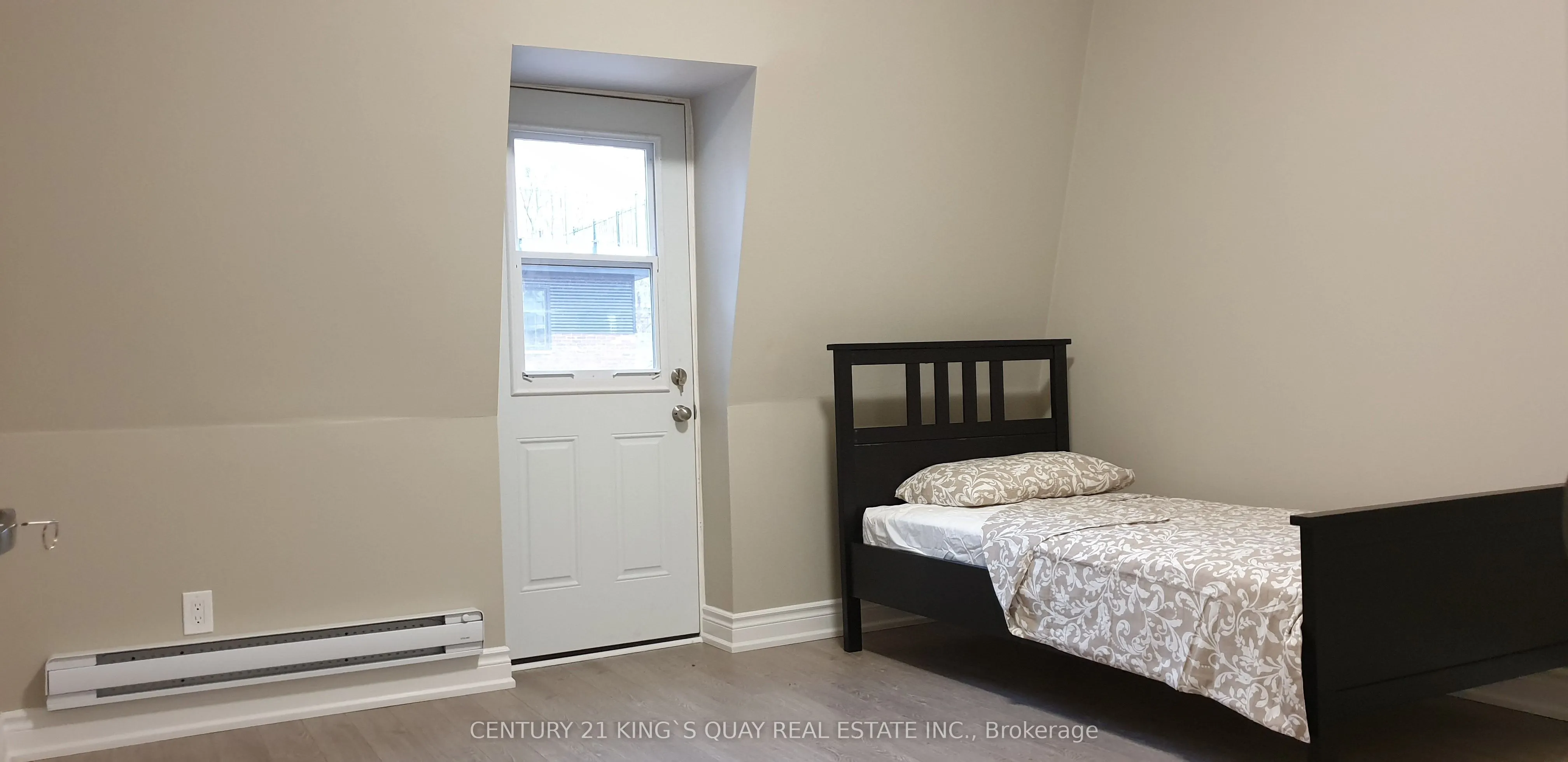 626 Yonge Street, #UL