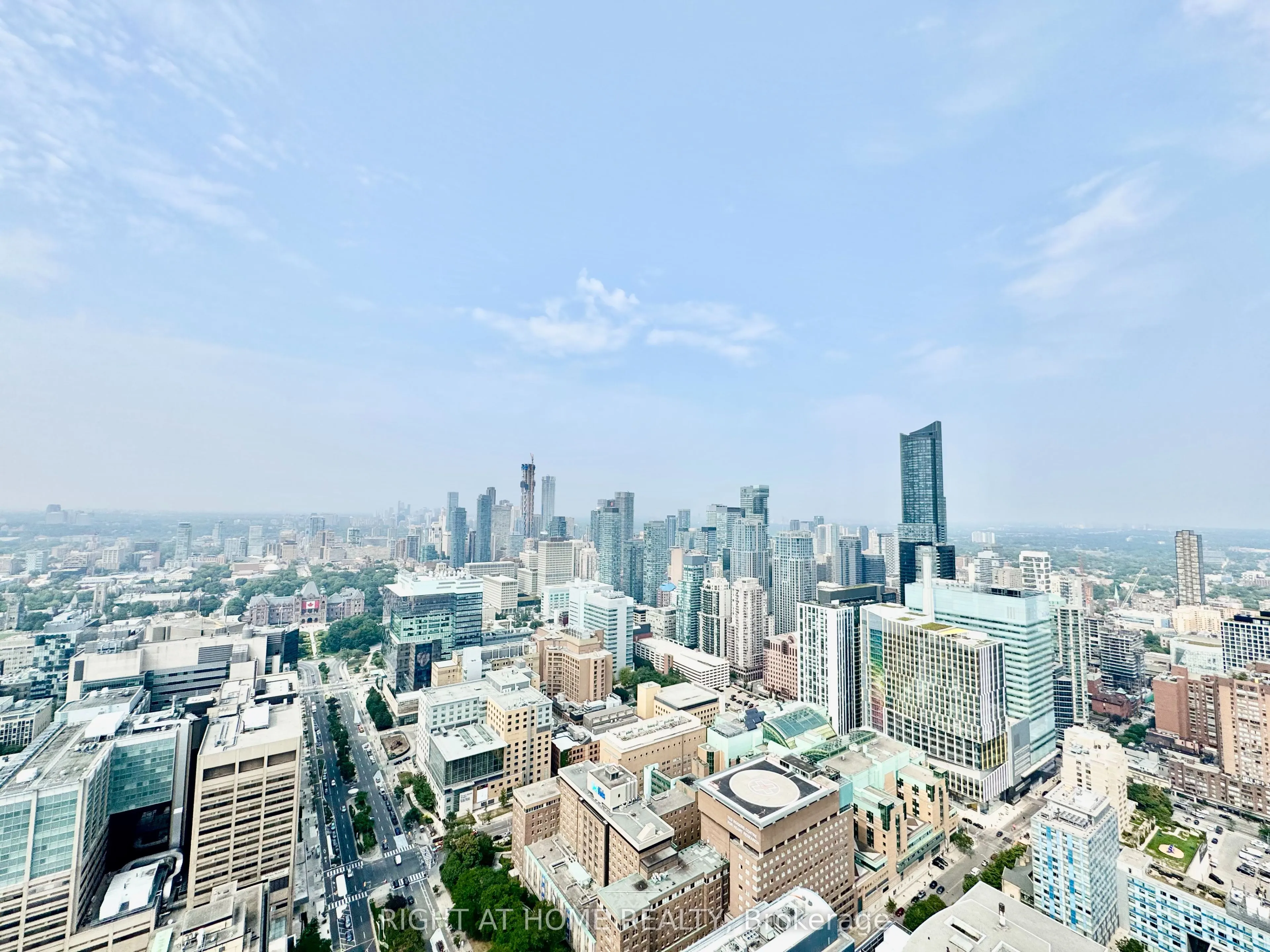 488 University Avenue, #4502