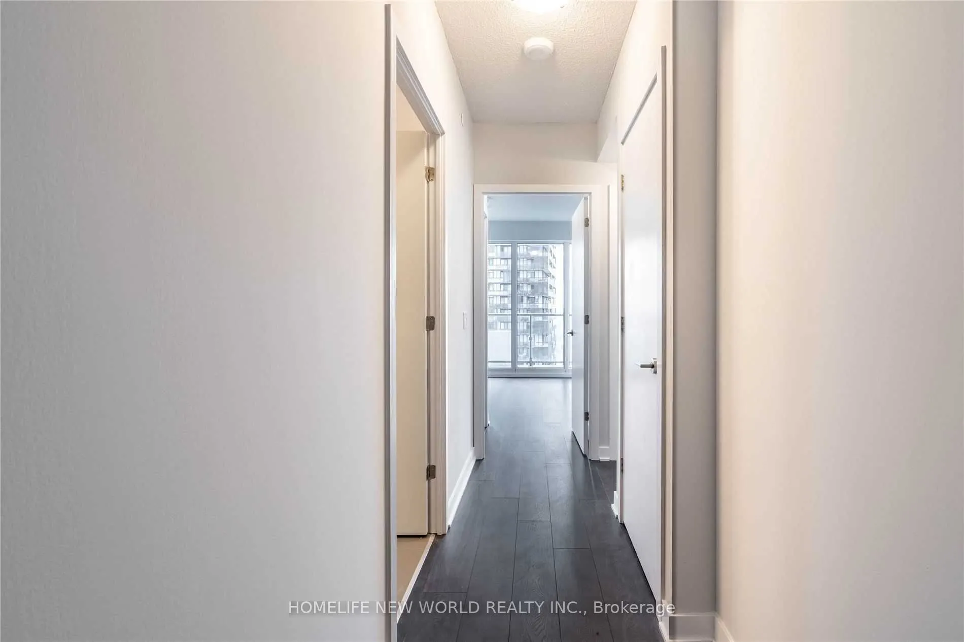 2221 Yonge Street, #3802