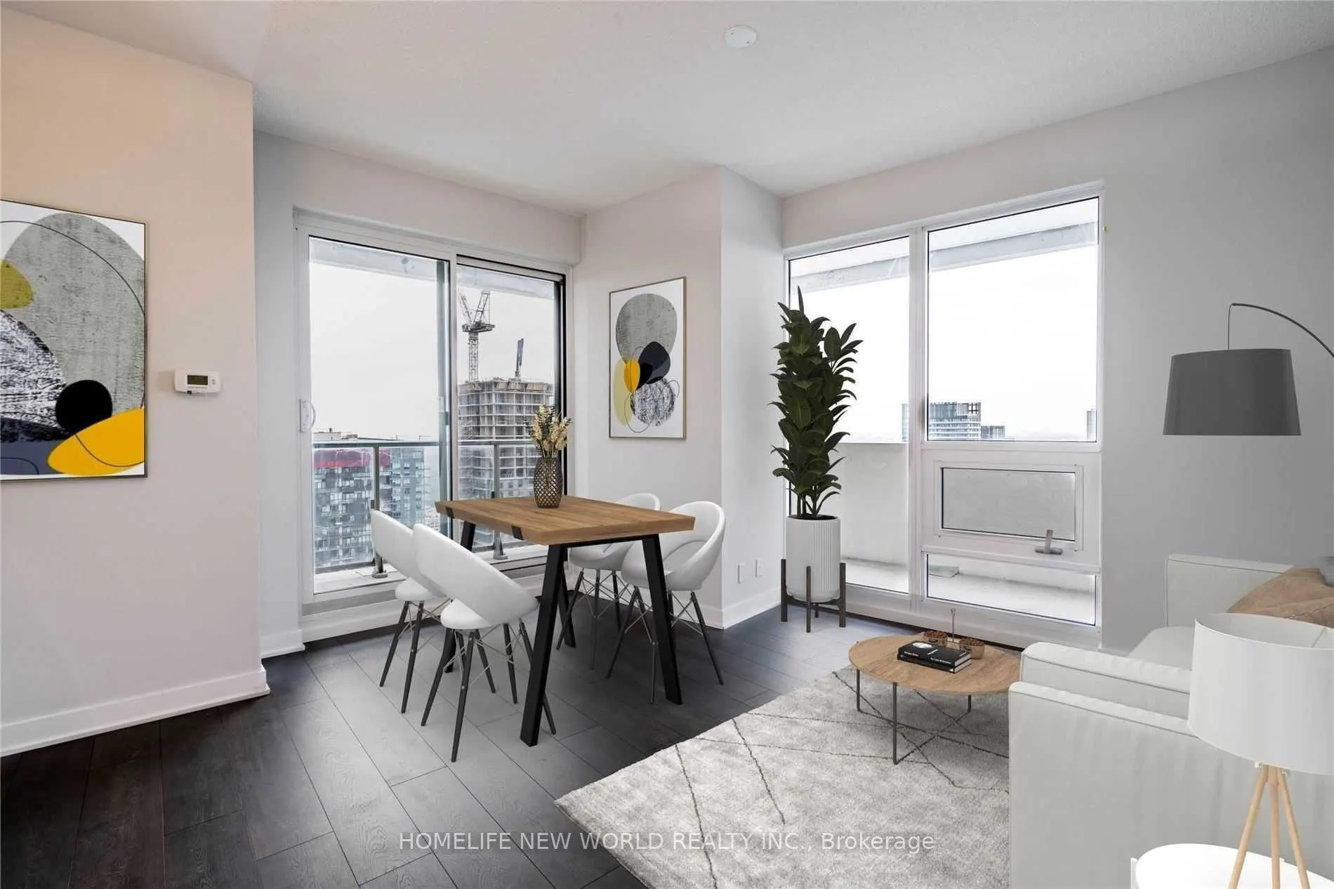 2221 Yonge Street, #3802