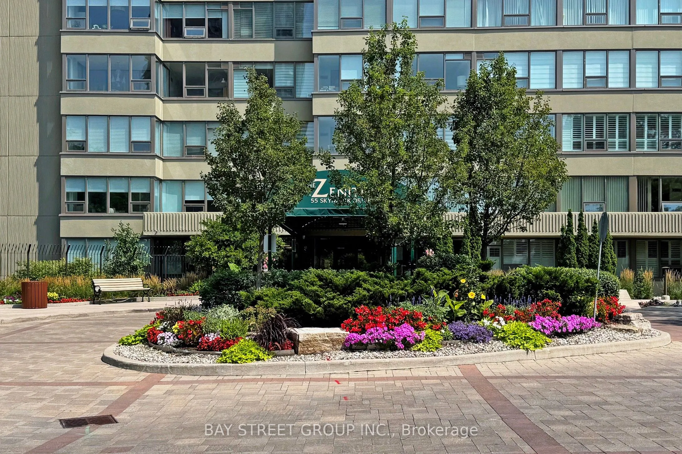 55 Skymark Drive, #605