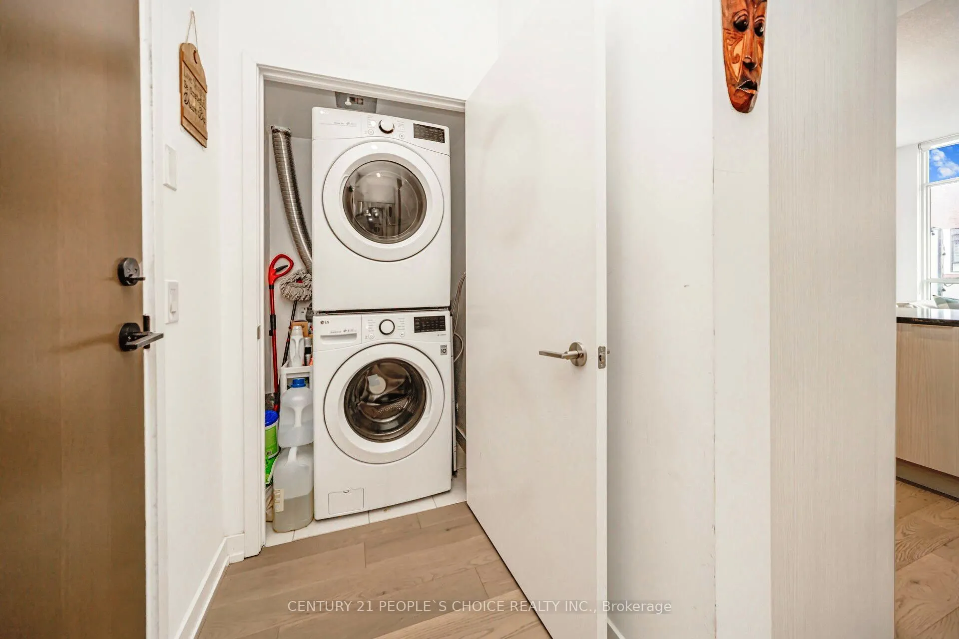 34 Tubman Avenue, #1105