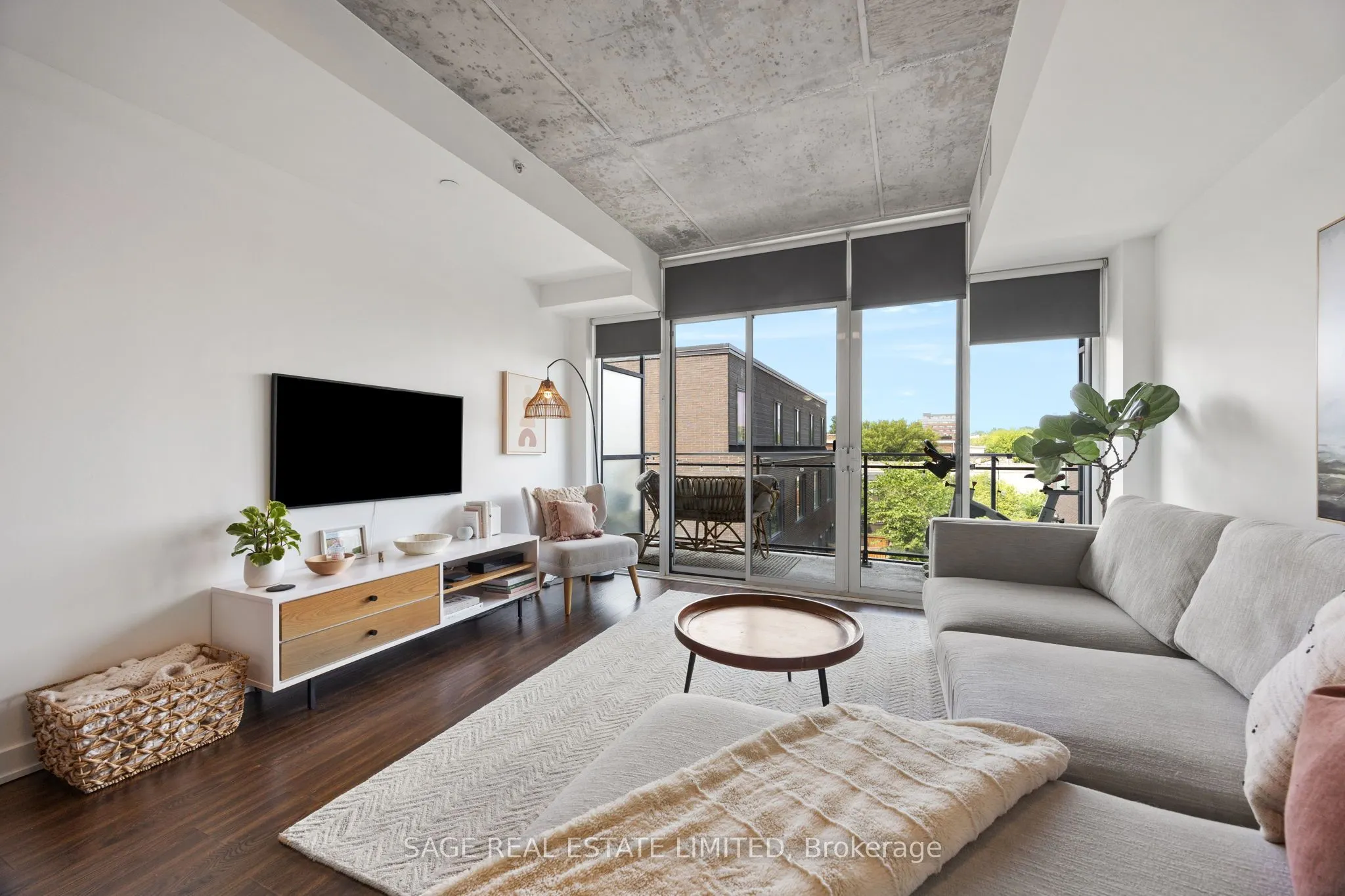 205 Manning Avenue, #316