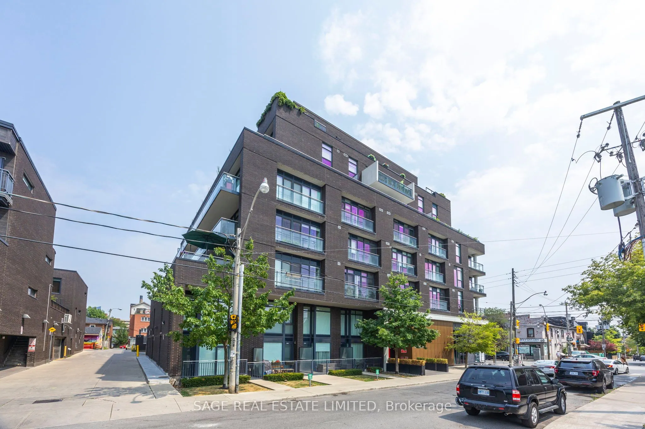 205 Manning Avenue, #316