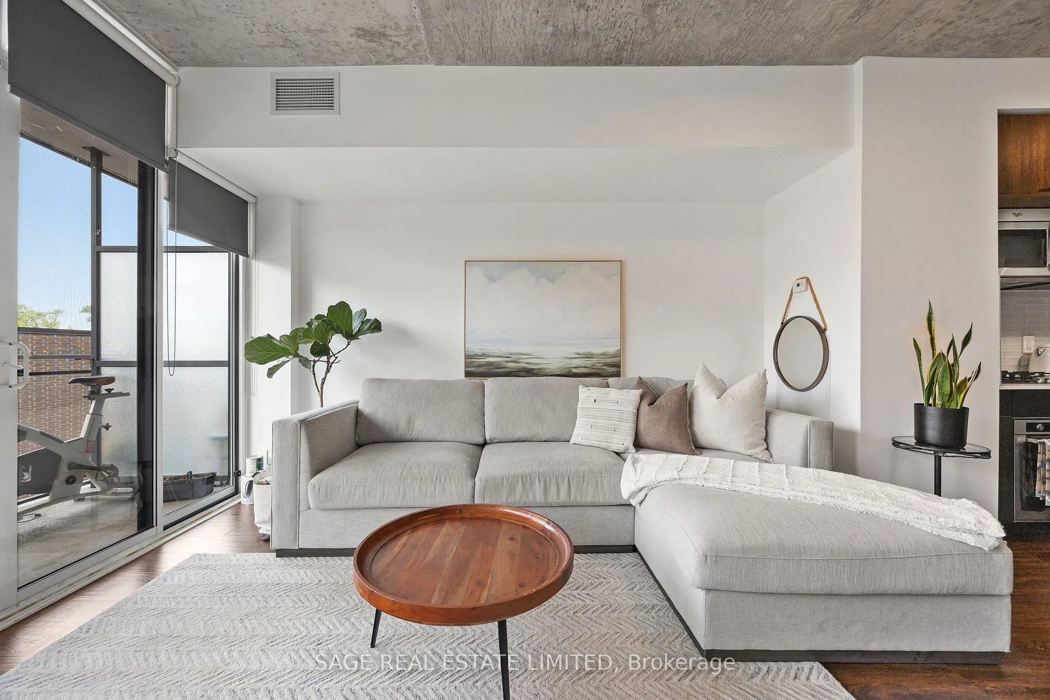 205 Manning Avenue, #316