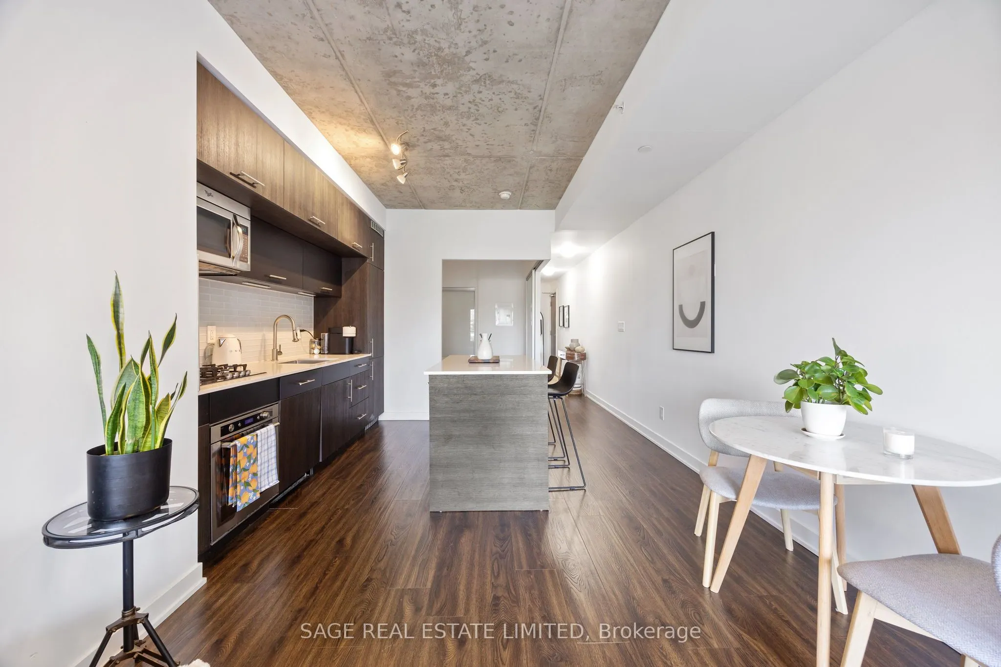 205 Manning Avenue, #316