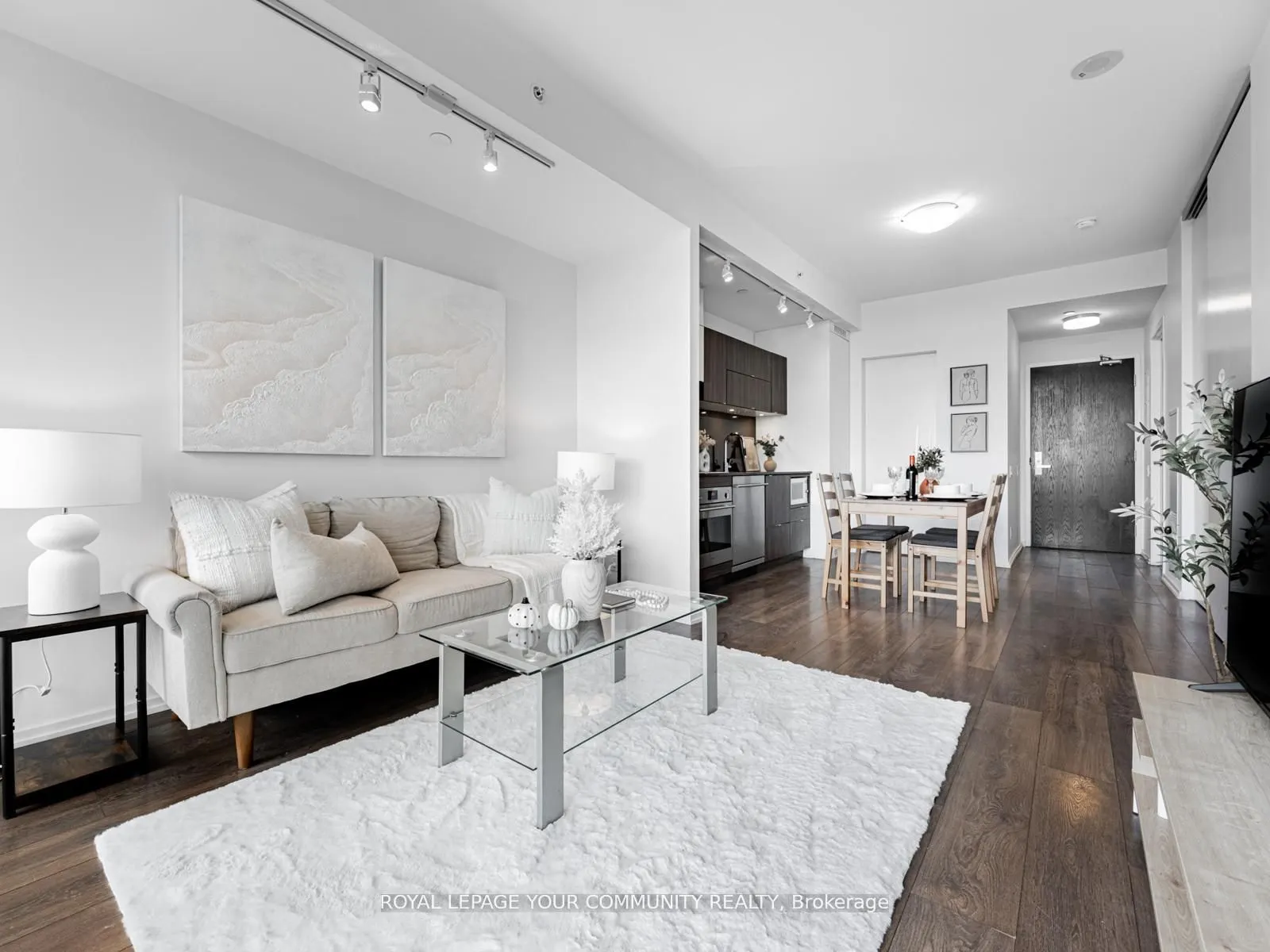125 Peter Street, #1604