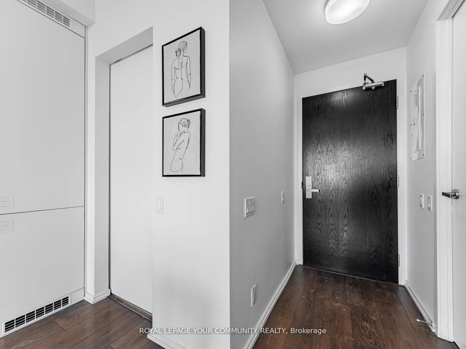 125 Peter Street, #1604