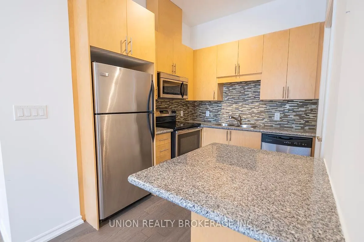 133 Wynford Drive, #105
