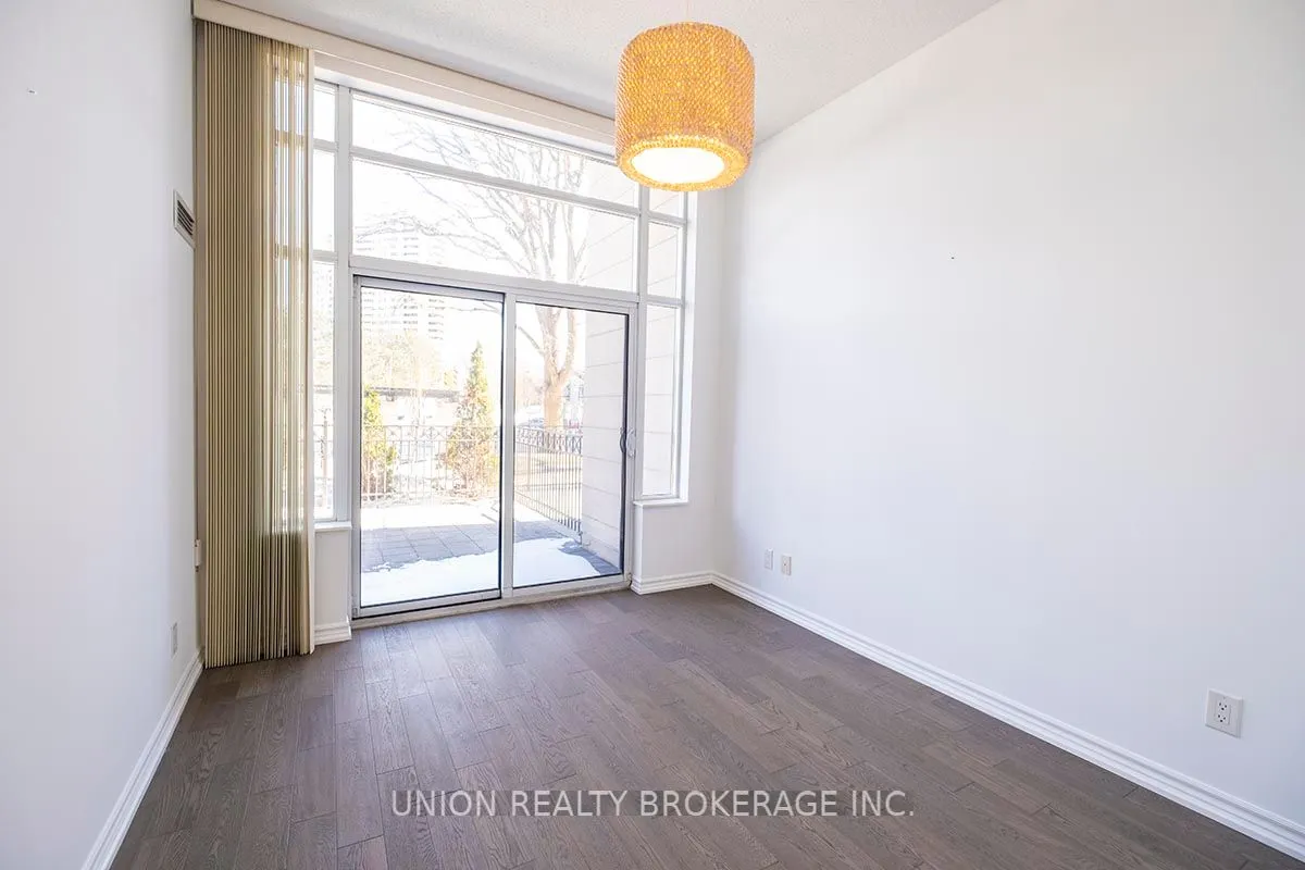 133 Wynford Drive, #105