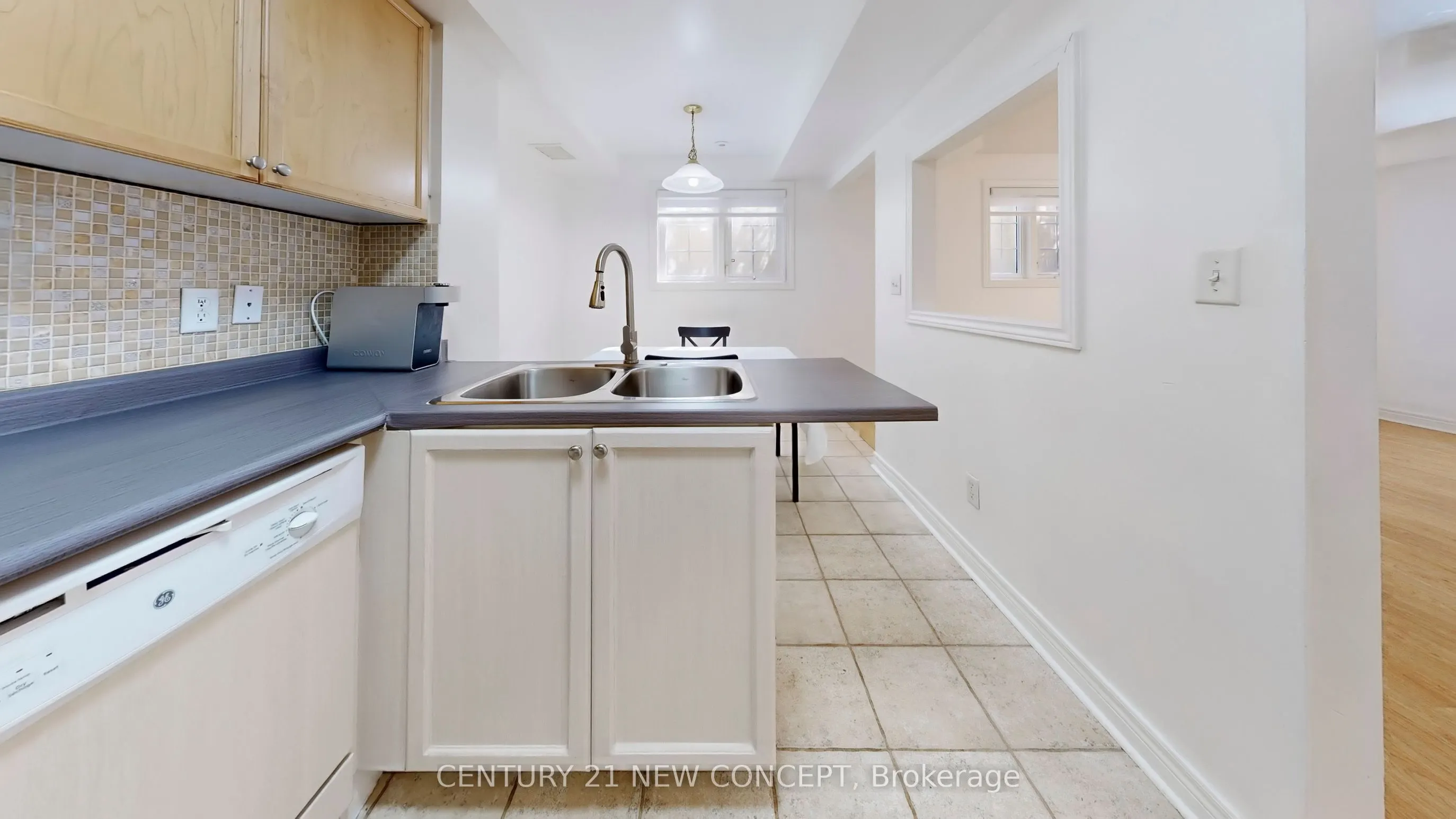 45 Cedarcroft Boulevard, #2