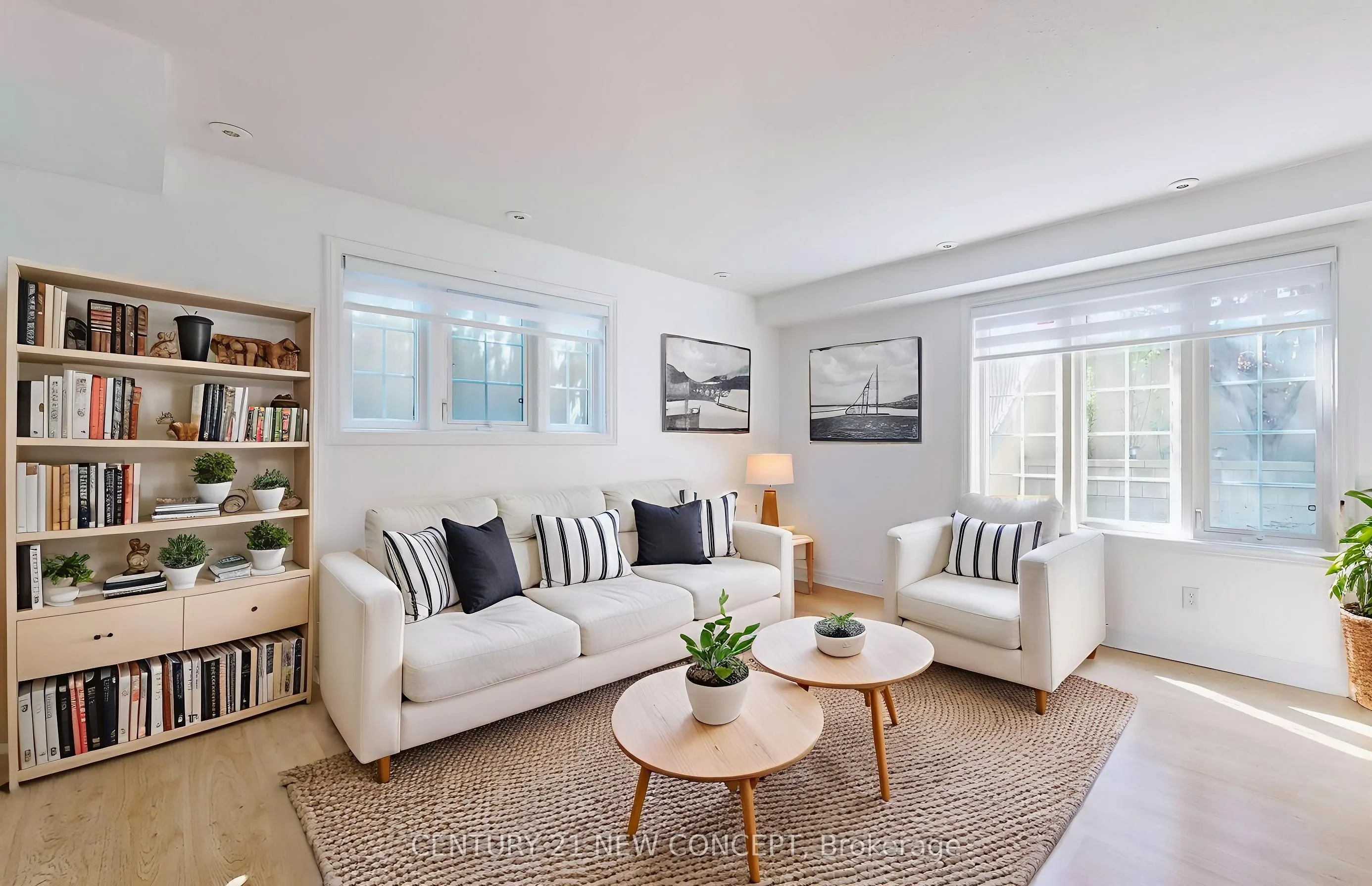 45 Cedarcroft Boulevard, #2