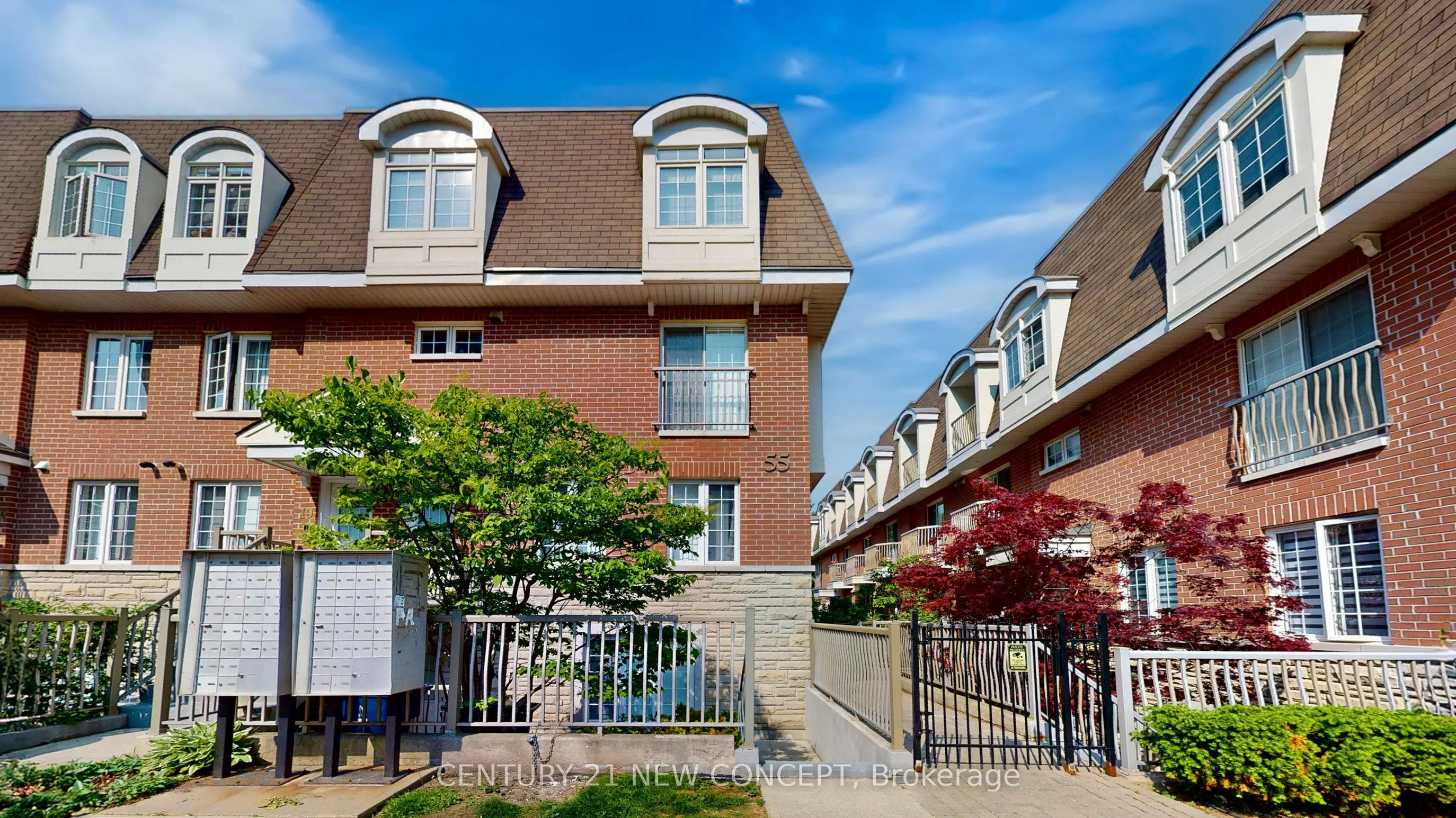 45 Cedarcroft Boulevard, #2