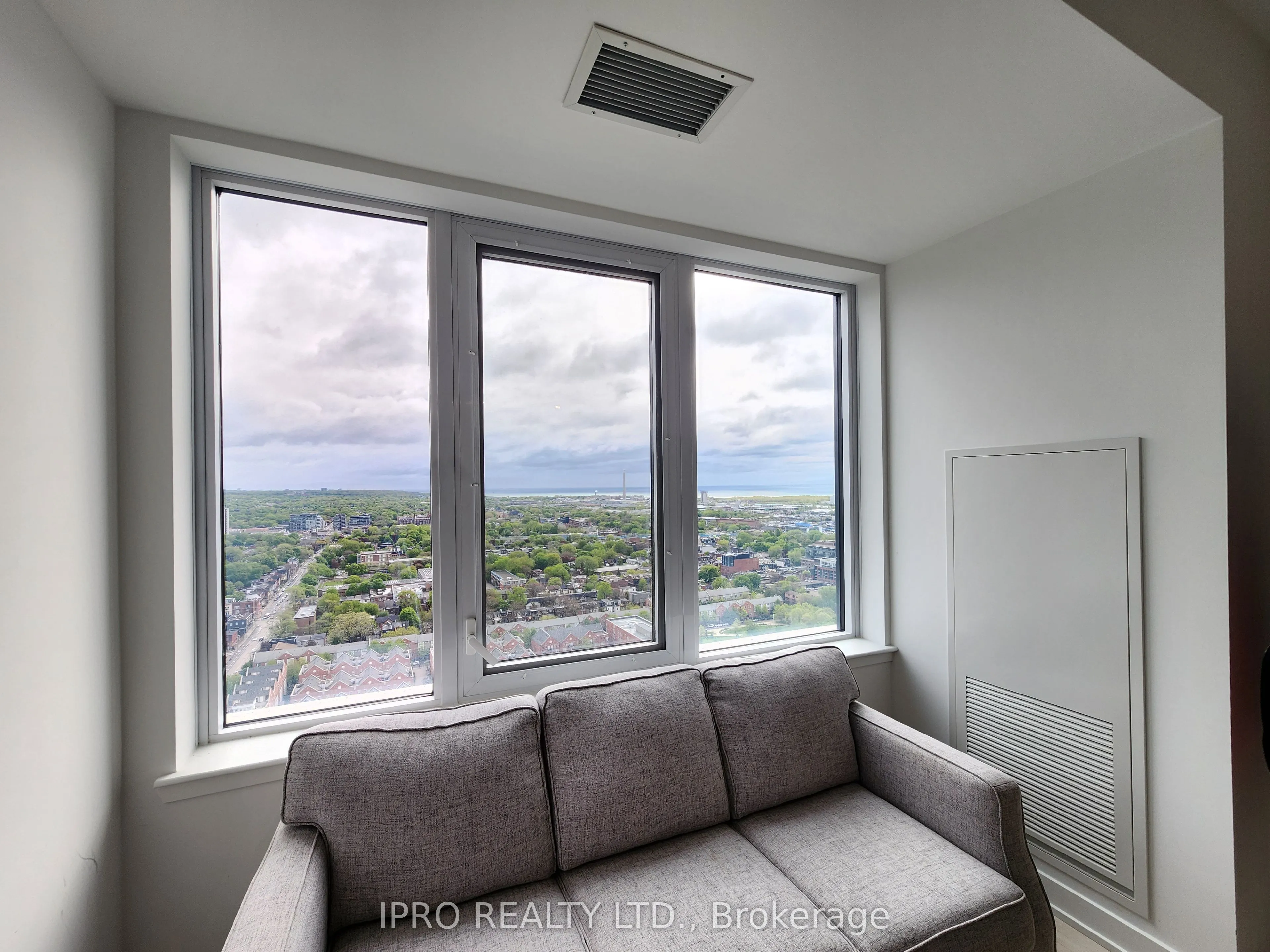 5 Defries Street, #3012