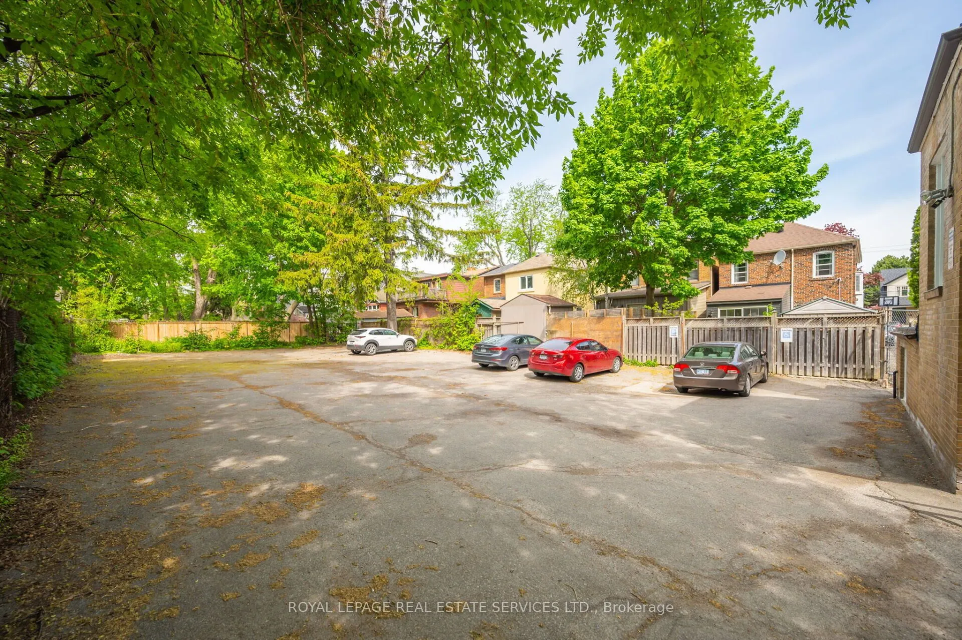 31/33 Melrose Avenue