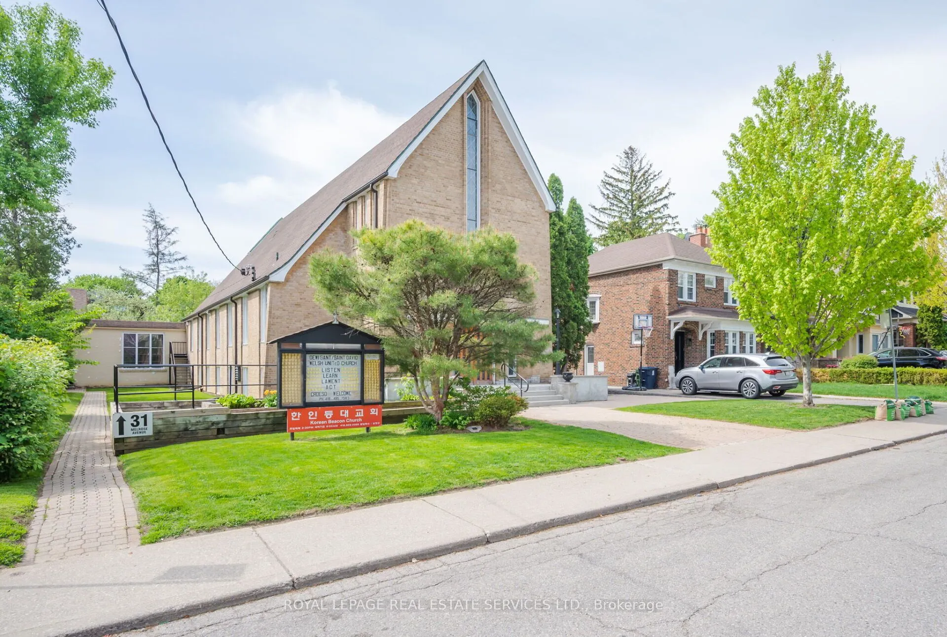 31/33 Melrose Avenue