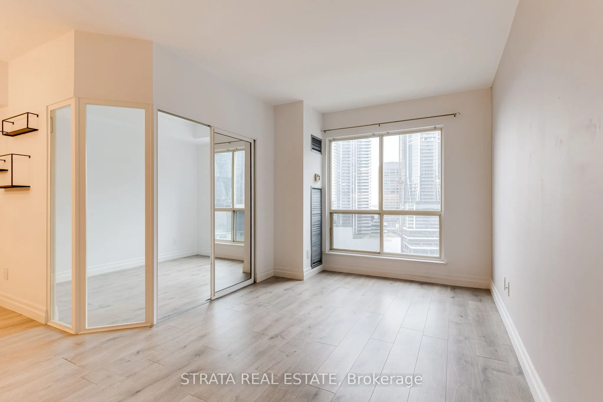 25 The Esplanade, #1701