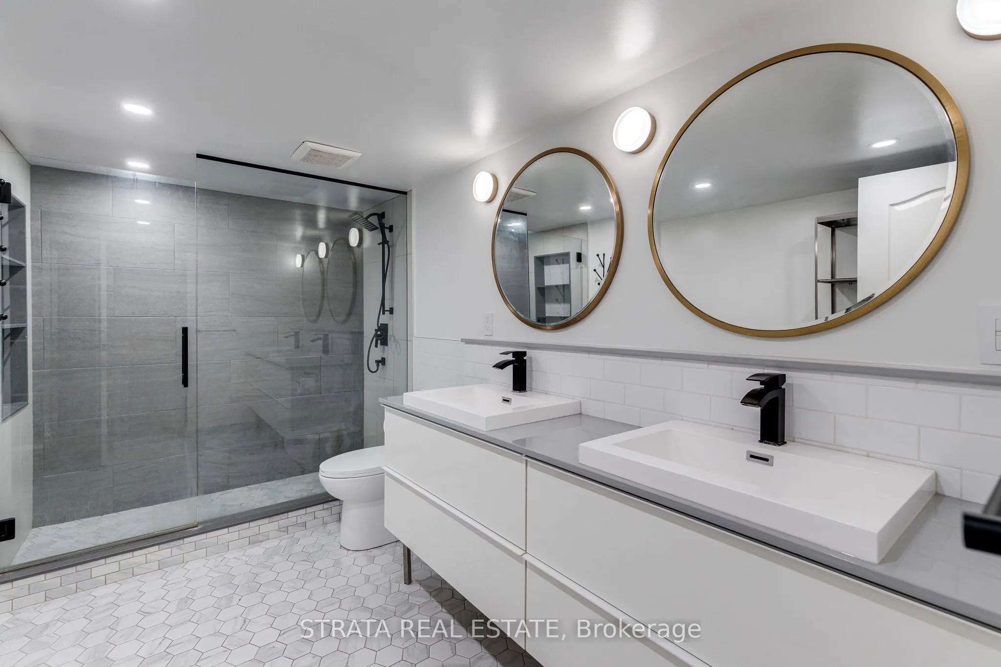 25 The Esplanade, #1701