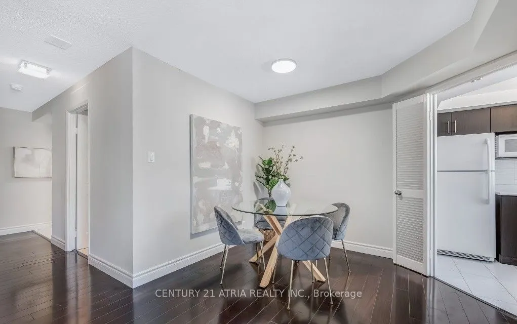 44 Gerrard Street W, #1206