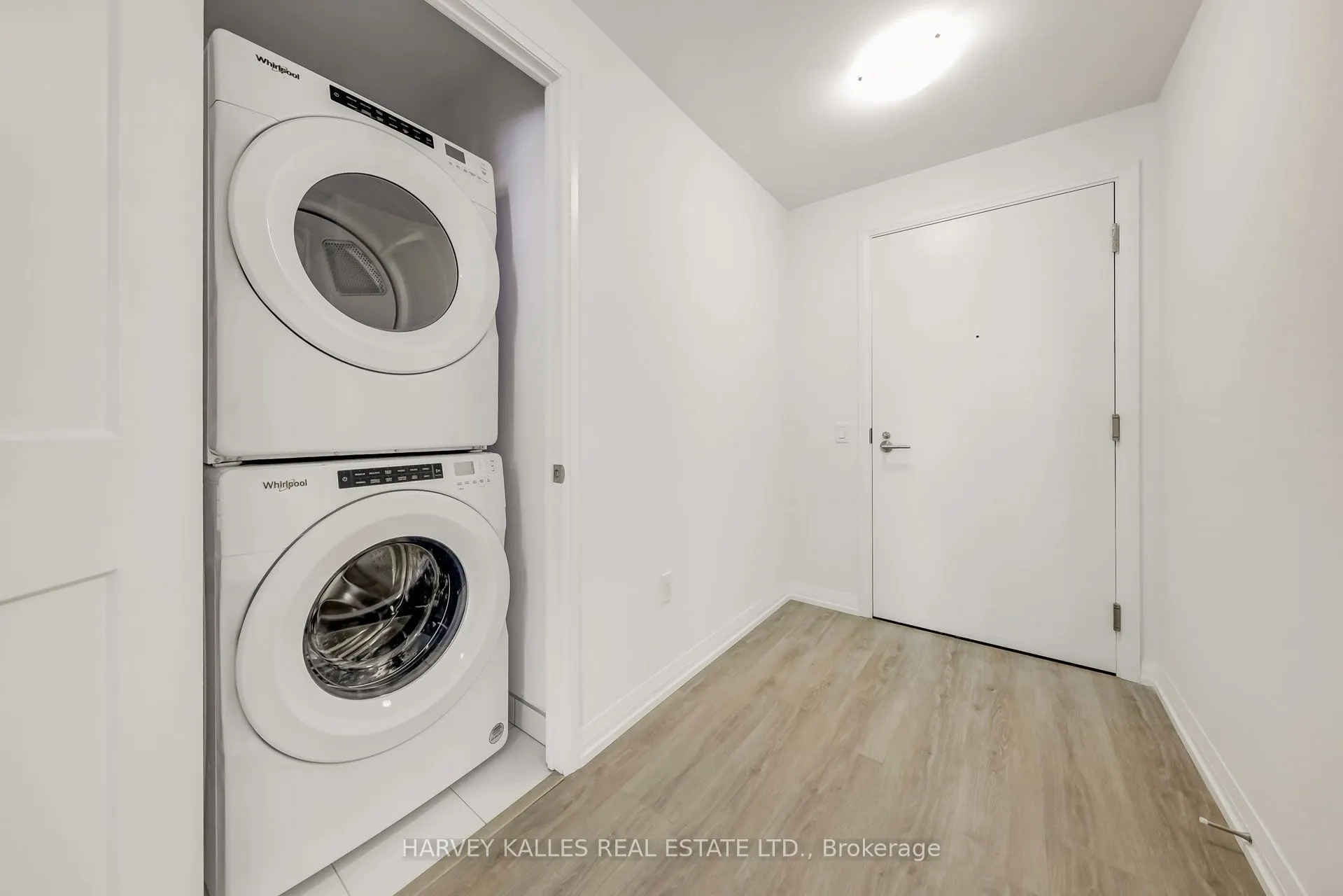 25 Holly Street, #2505
