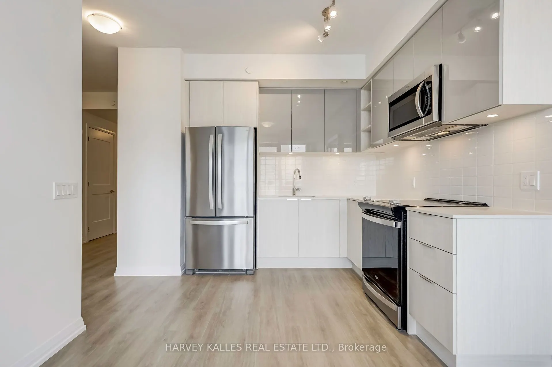25 Holly Street, #2505