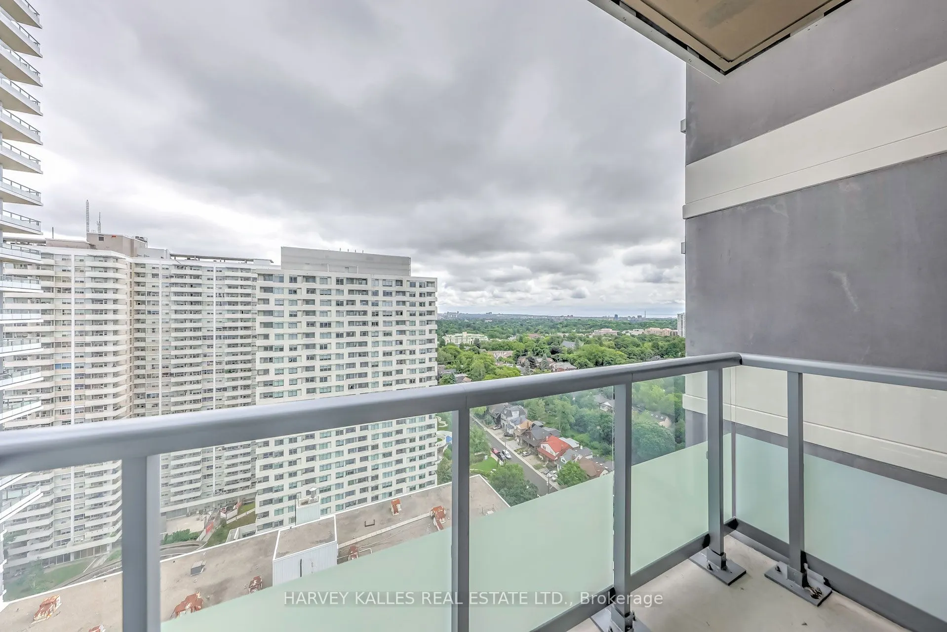 25 Holly Street, #2505
