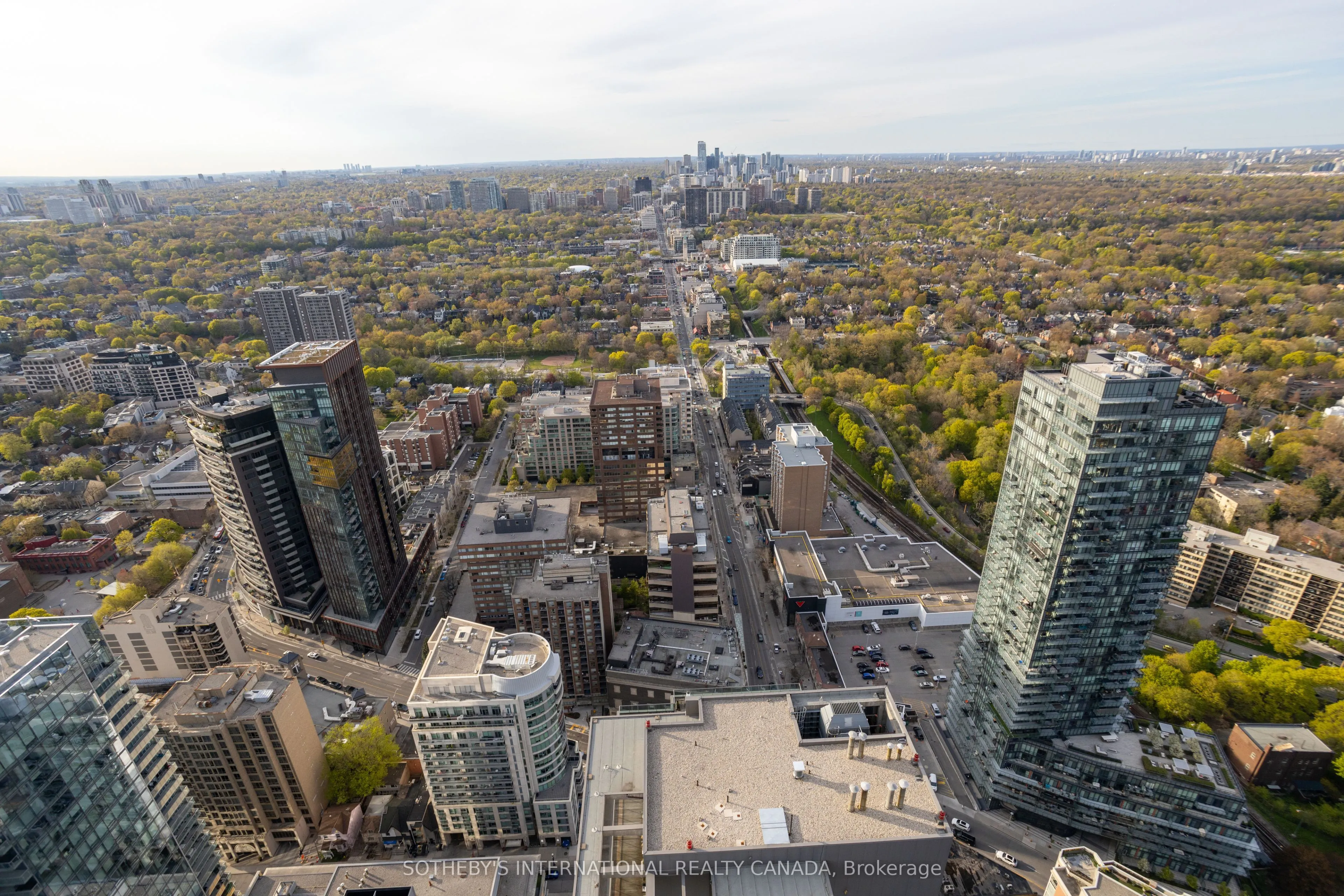 1 Yorkville Avenue, #5405
