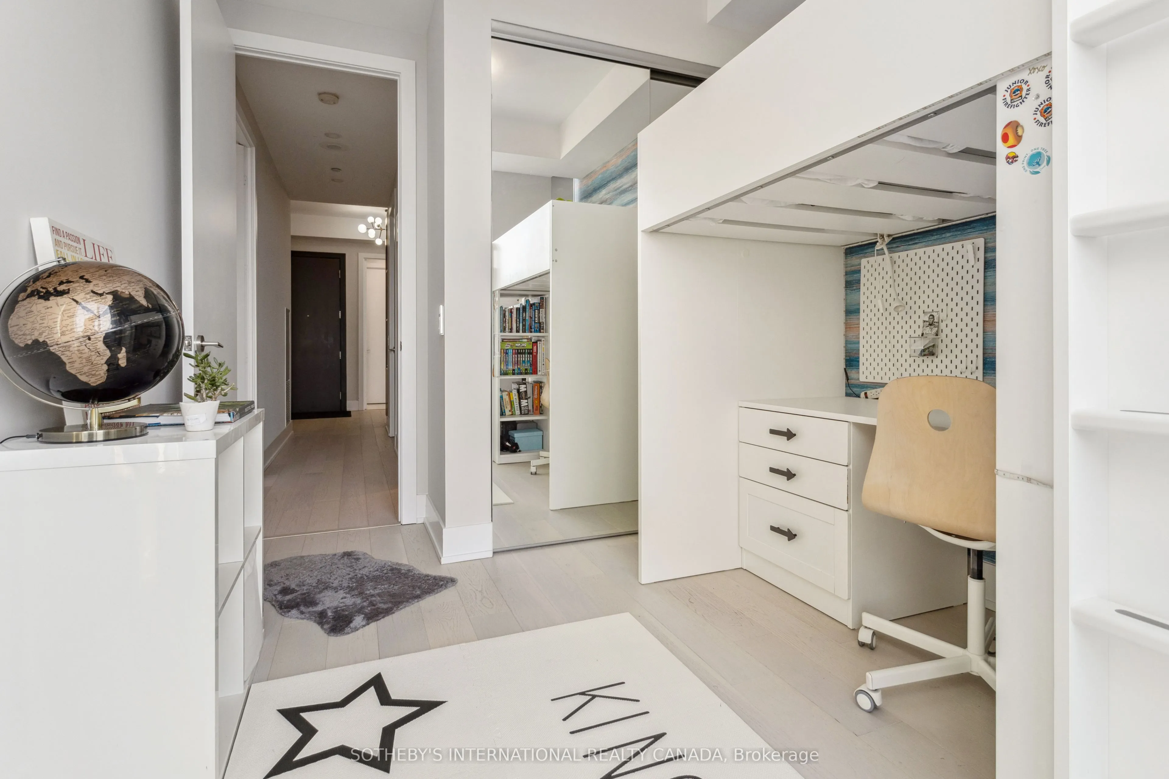 1 Yorkville Avenue, #5405