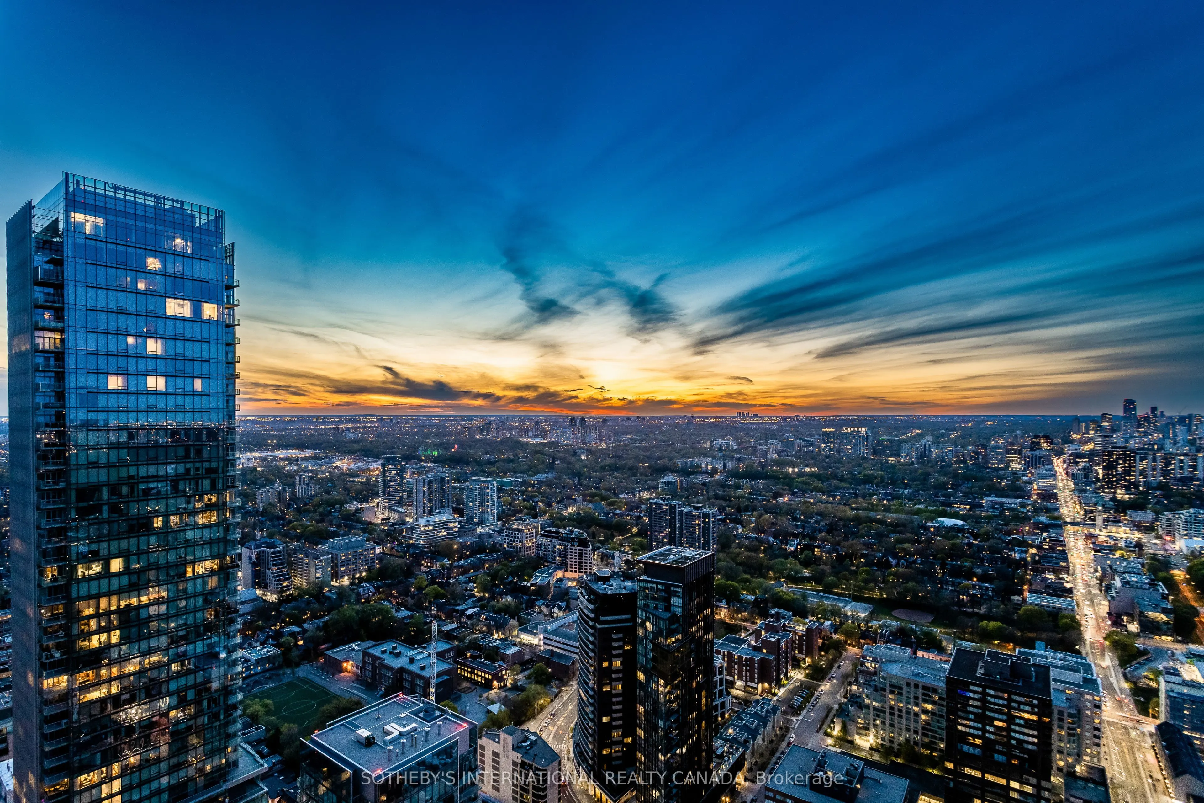 1 Yorkville Avenue, #5405